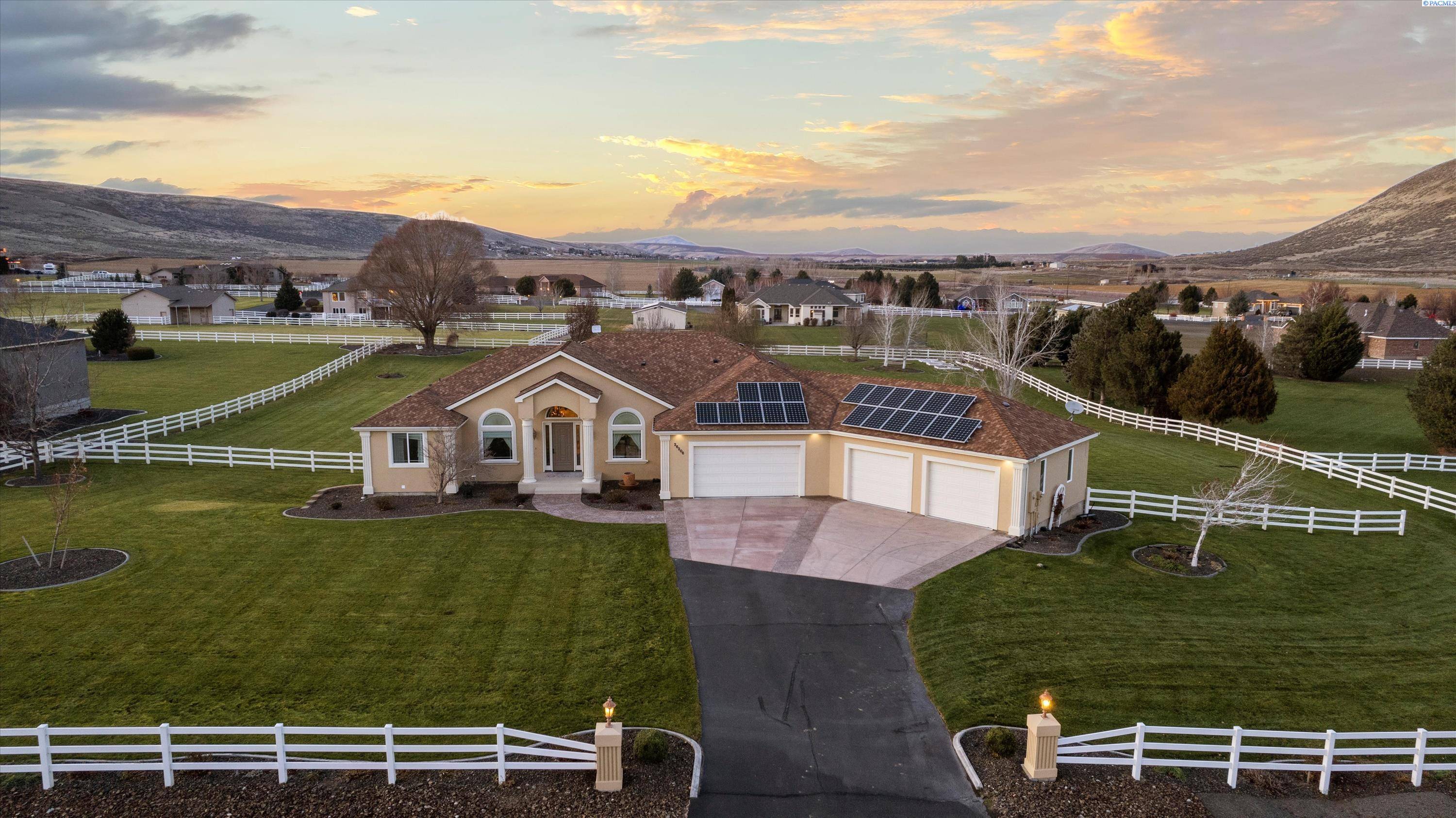 Kennewick, WA 99338,26206 S Sunset Meadow Loop