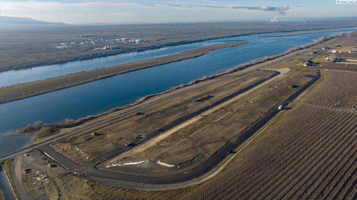 Pasco, WA 99301,291 Riviera Drive - Lot# 2