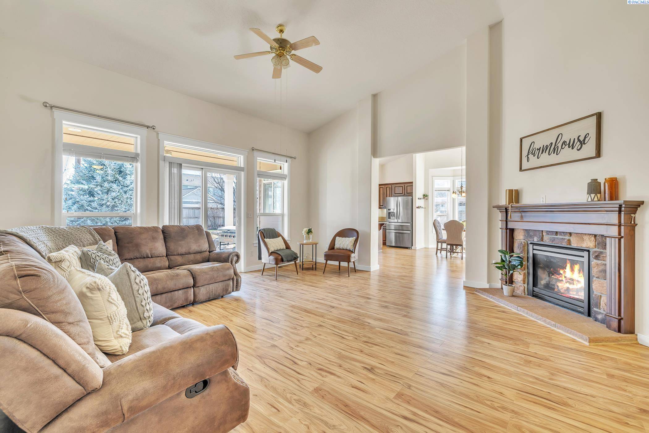 Pasco, WA 99301,6303 Coventry