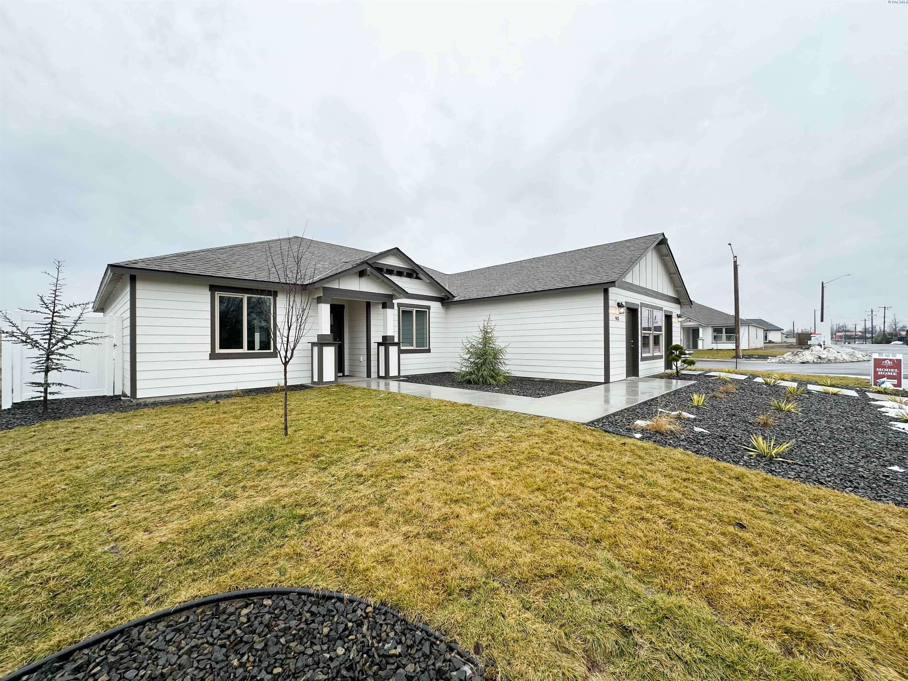 Grandview, WA 98930,903 N Euclid Rd
