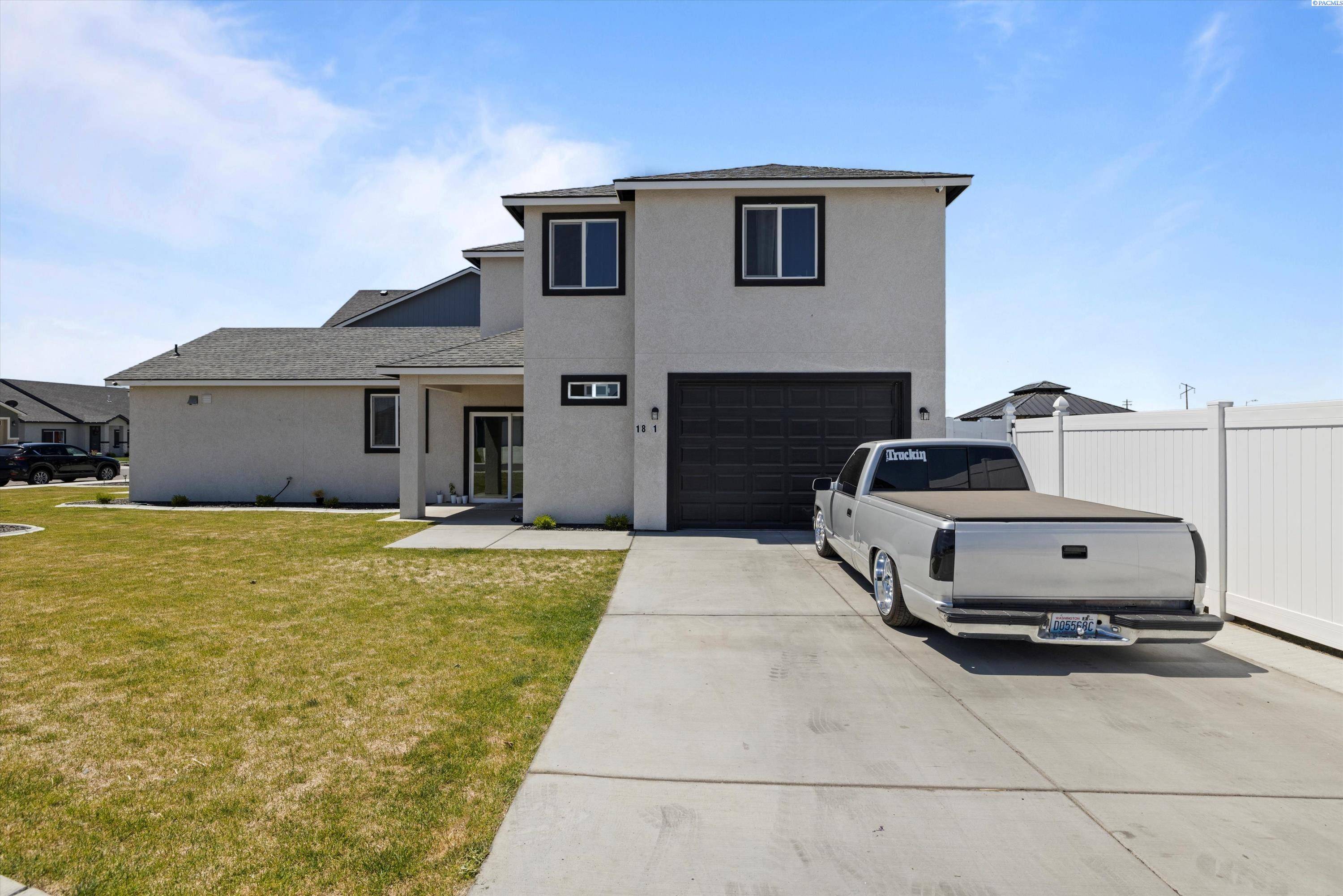 Pasco, WA 99301,1821 E Highland St