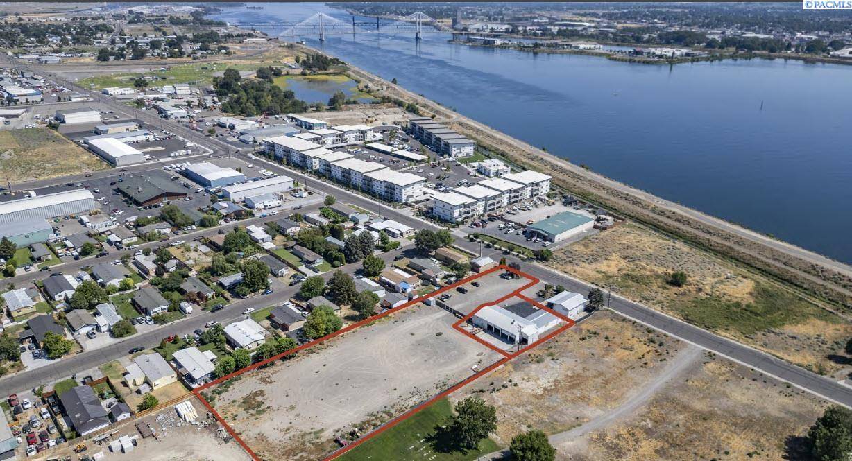 Pasco, WA 99301,2331 W A St.