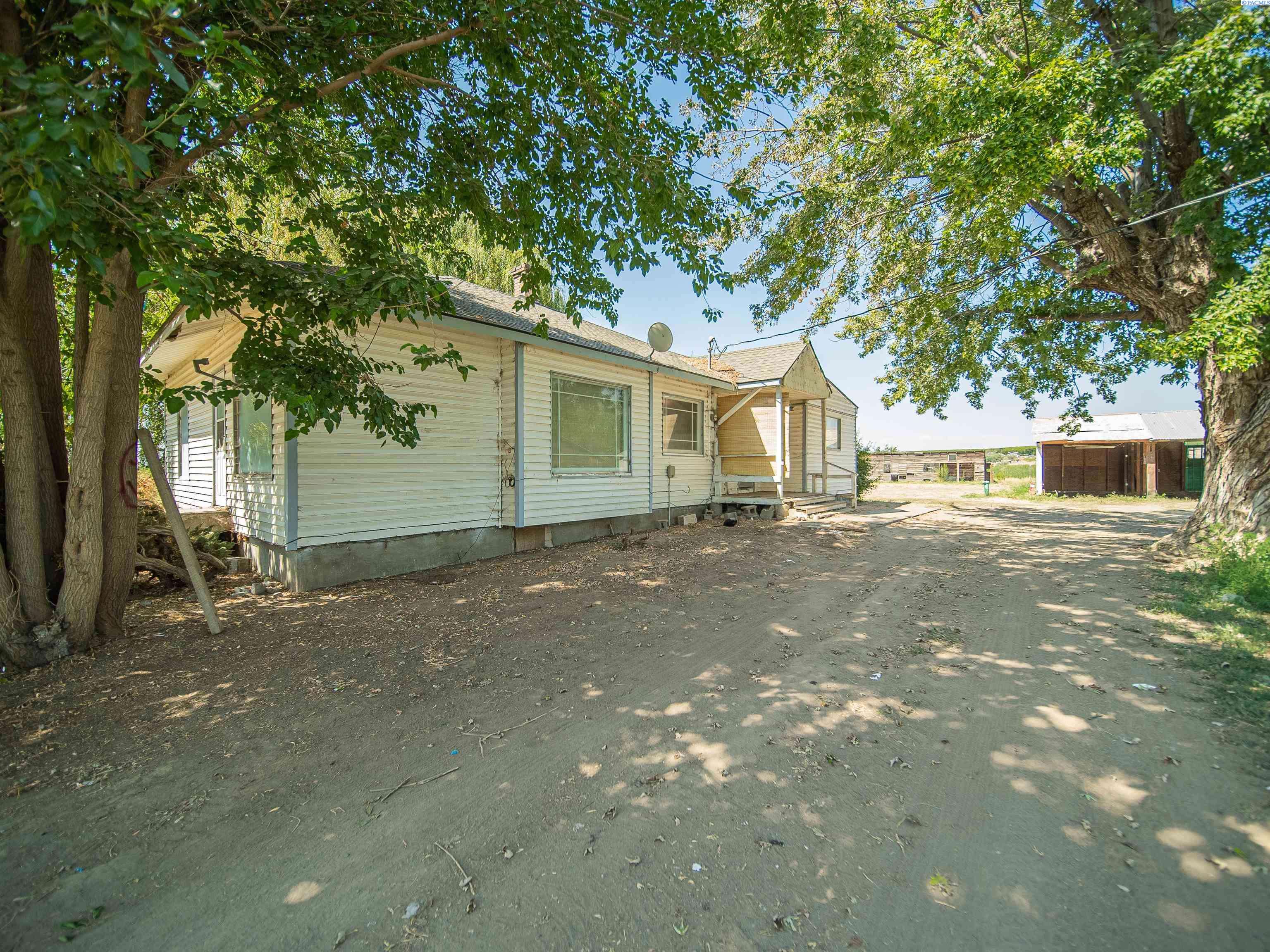 Grandview, WA 98930,1221 Chase Rd.