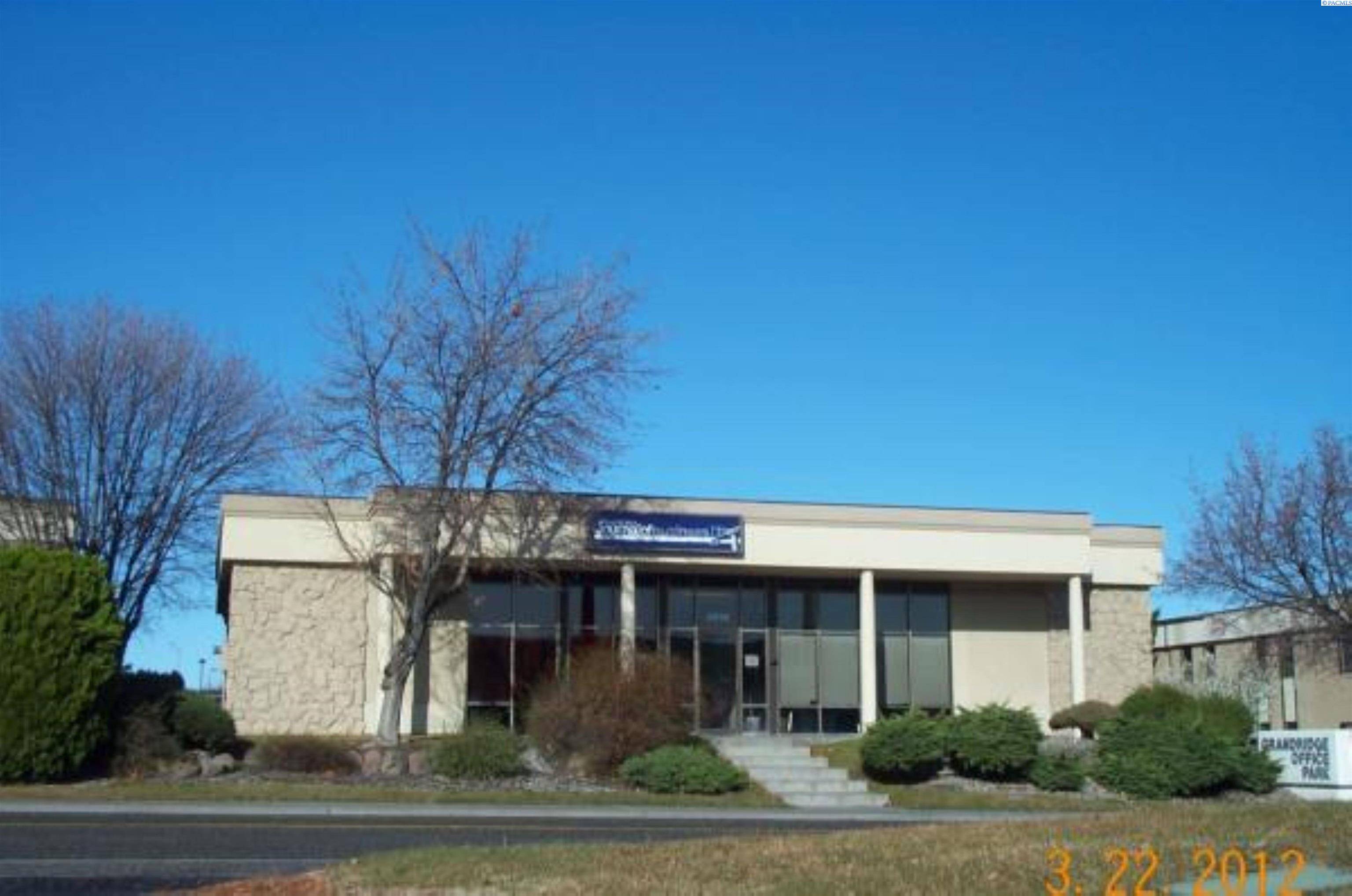 Kennewick, WA 99336,8919 W Grandridge