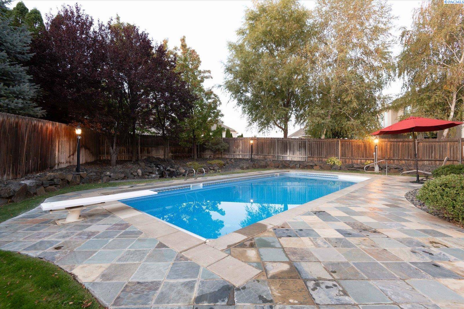 Kennewick, WA 99337,4106 W 34th Avenue