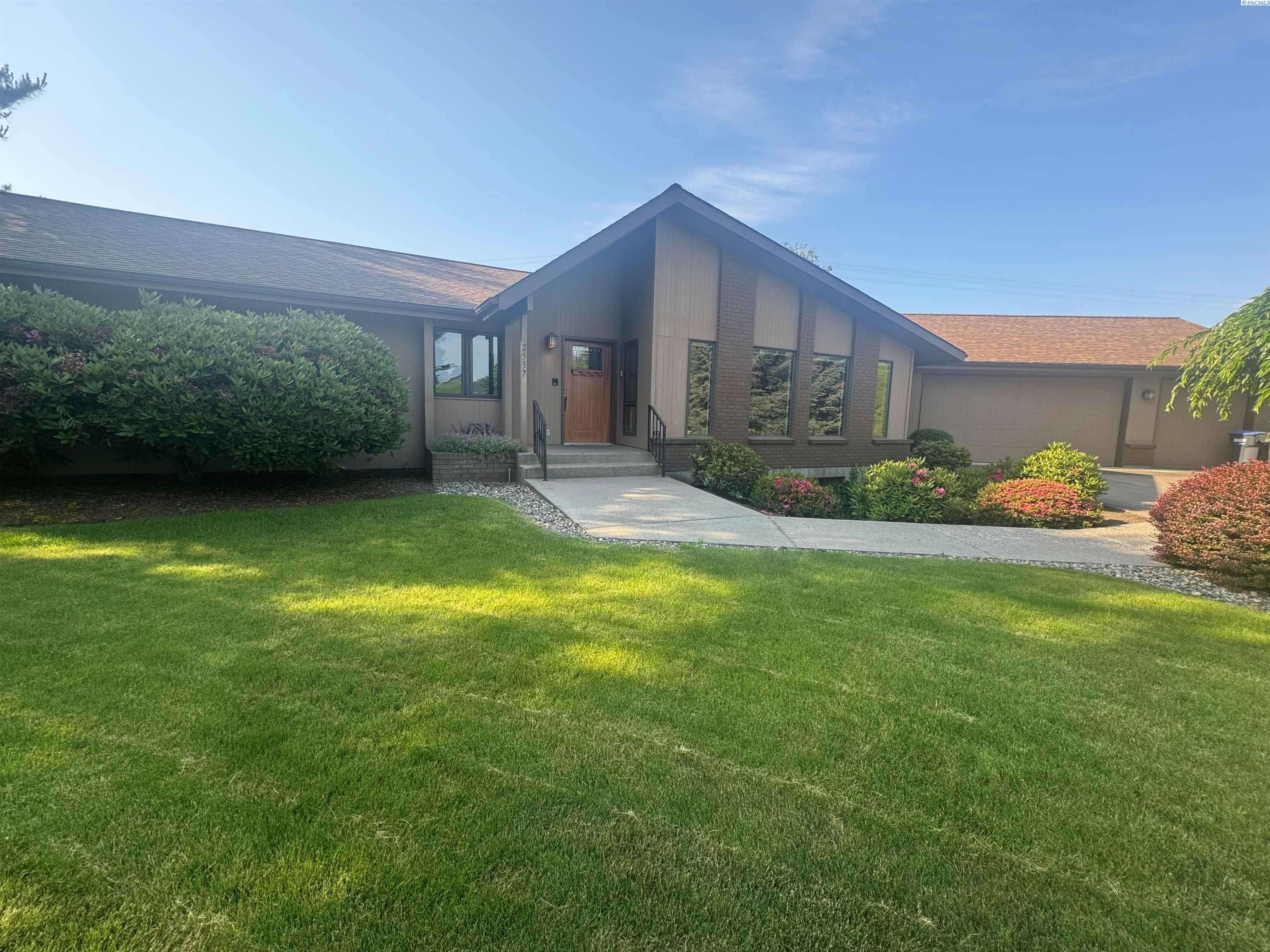 Walla Walla, WA 99362-9204,2557 Lancer Place