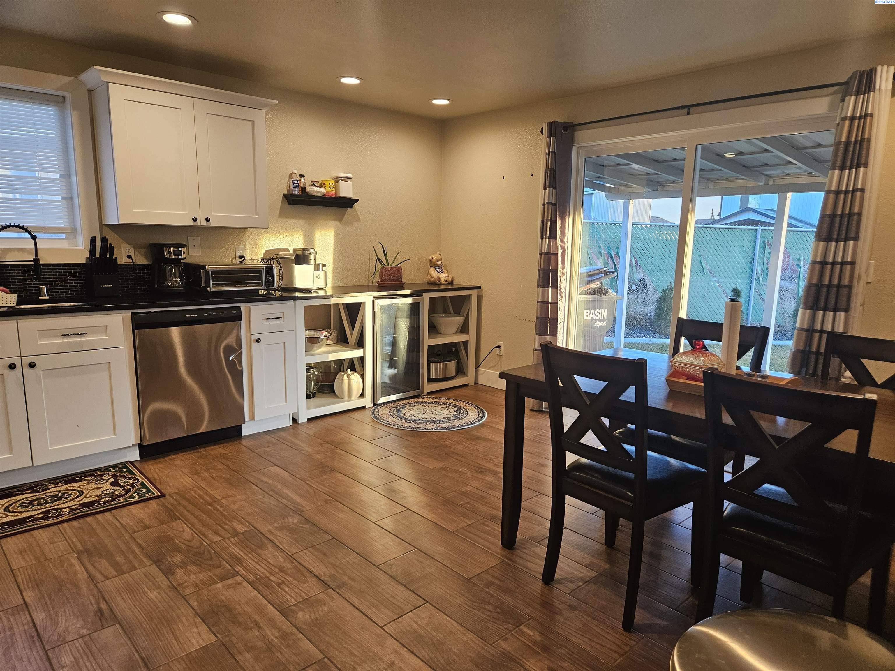 Pasco, WA 99301,8112 Langara Dr