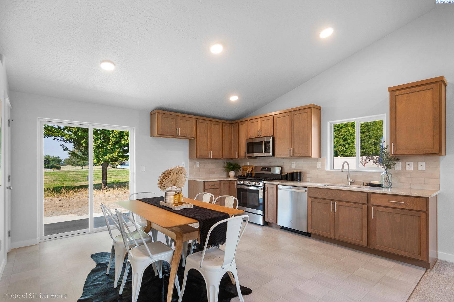 Benton City, WA 99320,1435 10th St