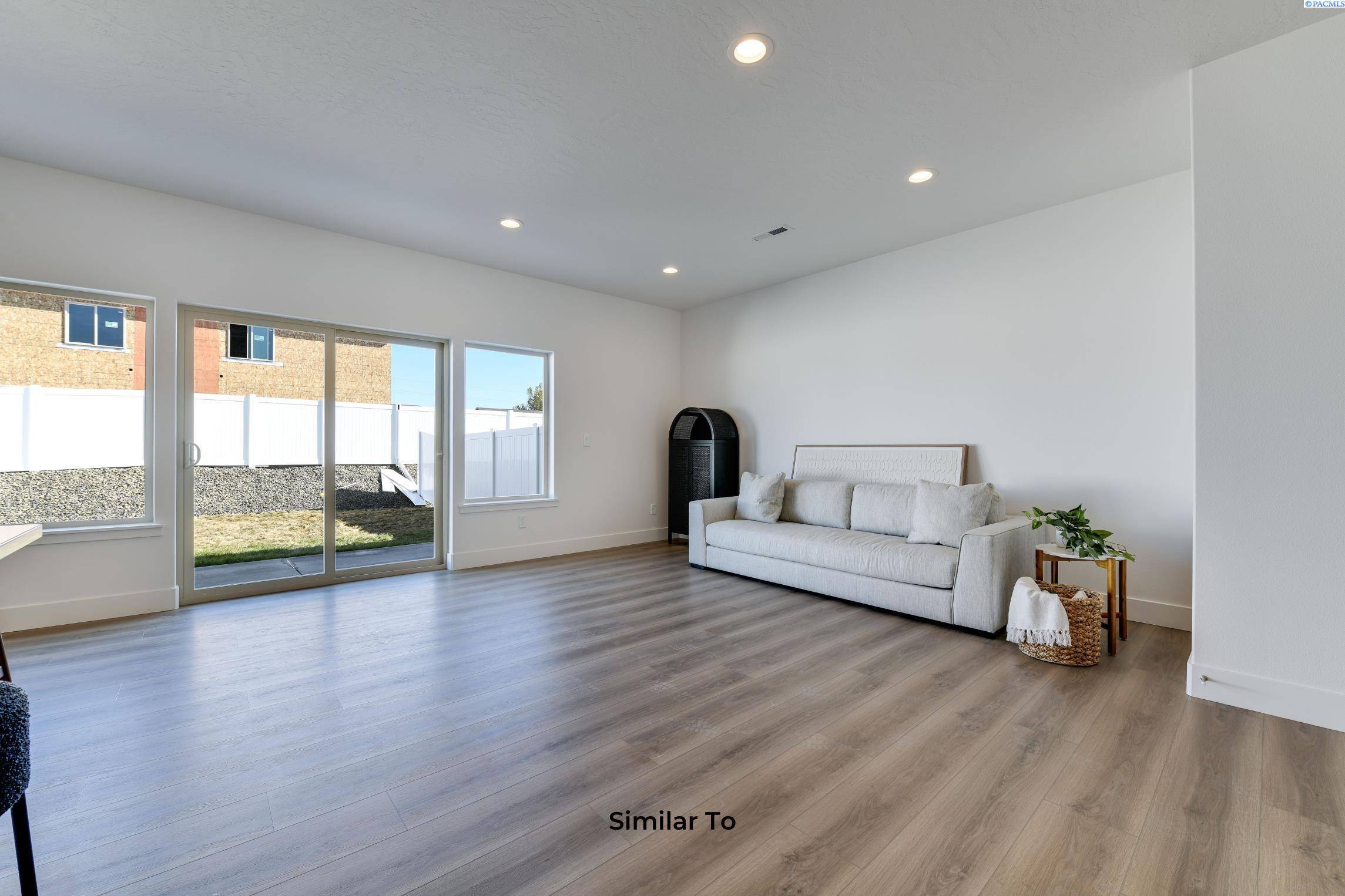 West Richland, WA 99353,7581 Grapevine Ct