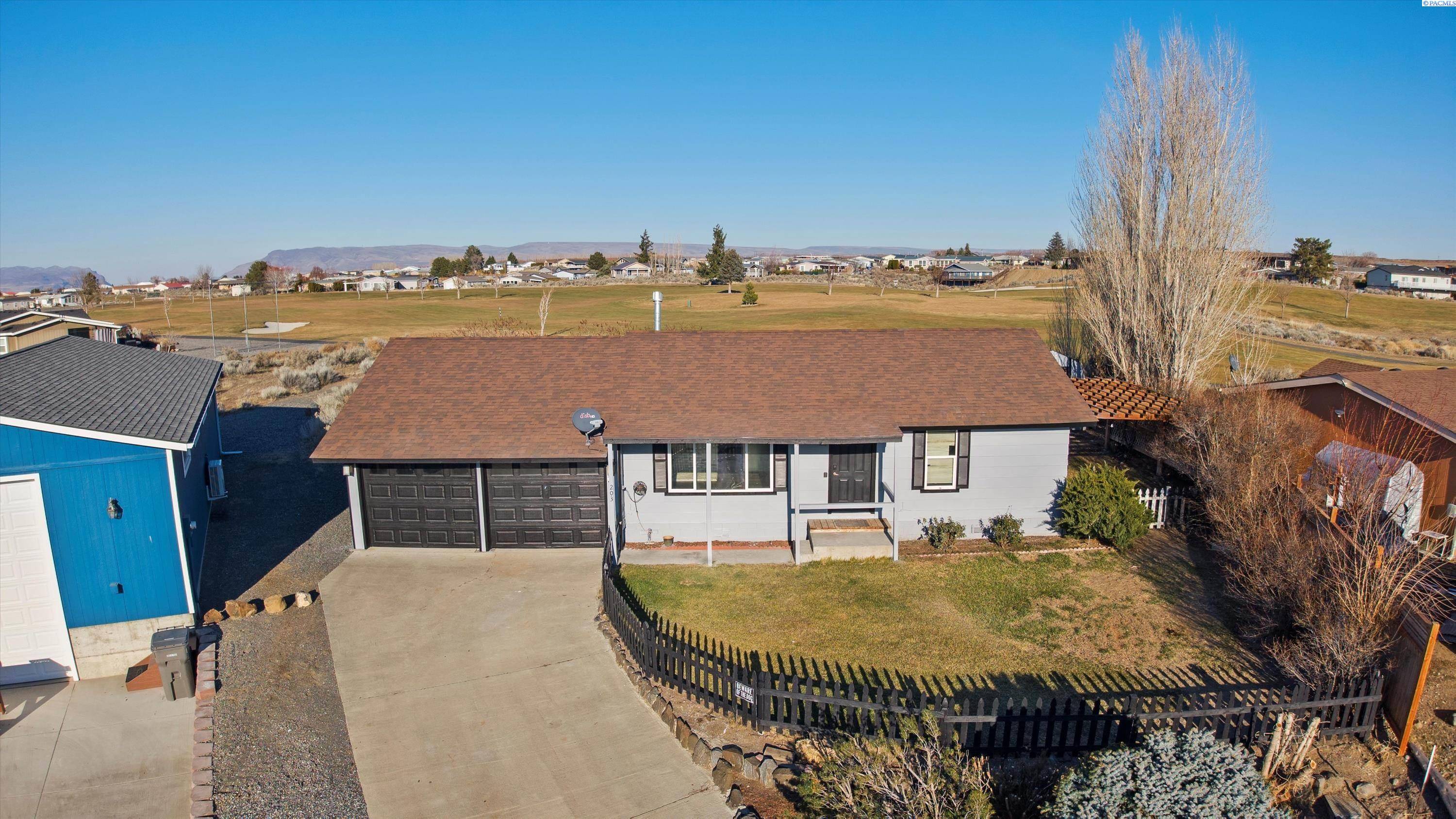 Mattawa, WA 99349-1951,203 Fairway Pl Sw
