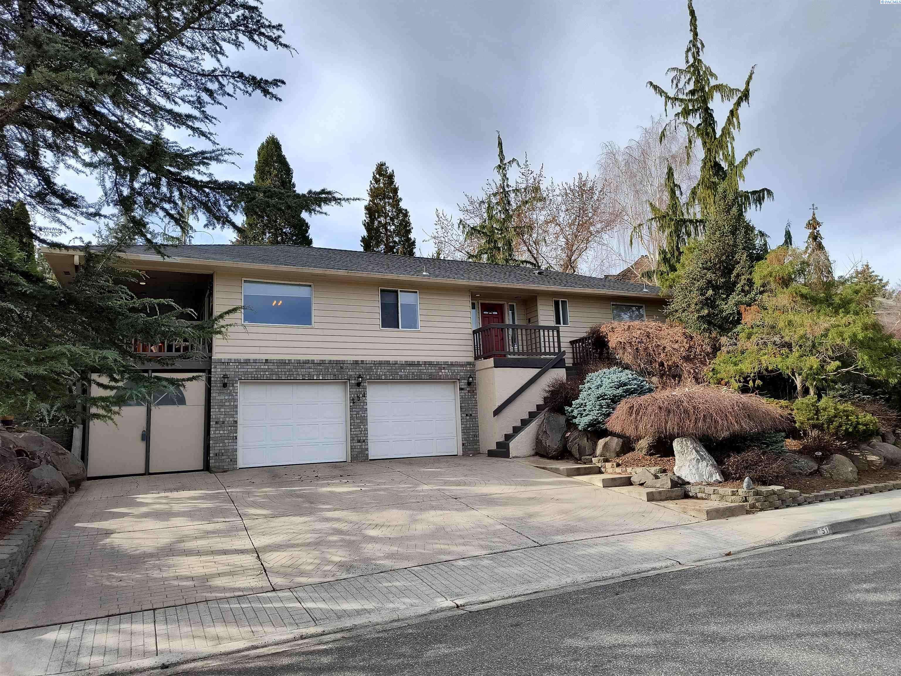 Richland, WA 99352,251 W Riverwood St