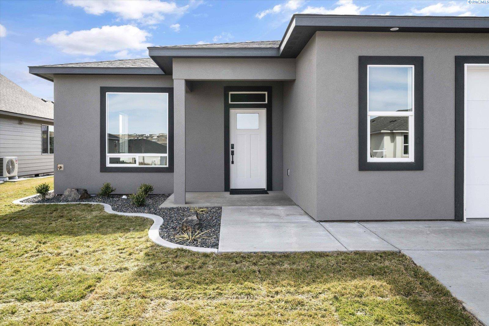 Kennewick, WA 99338,7139 W 35th
