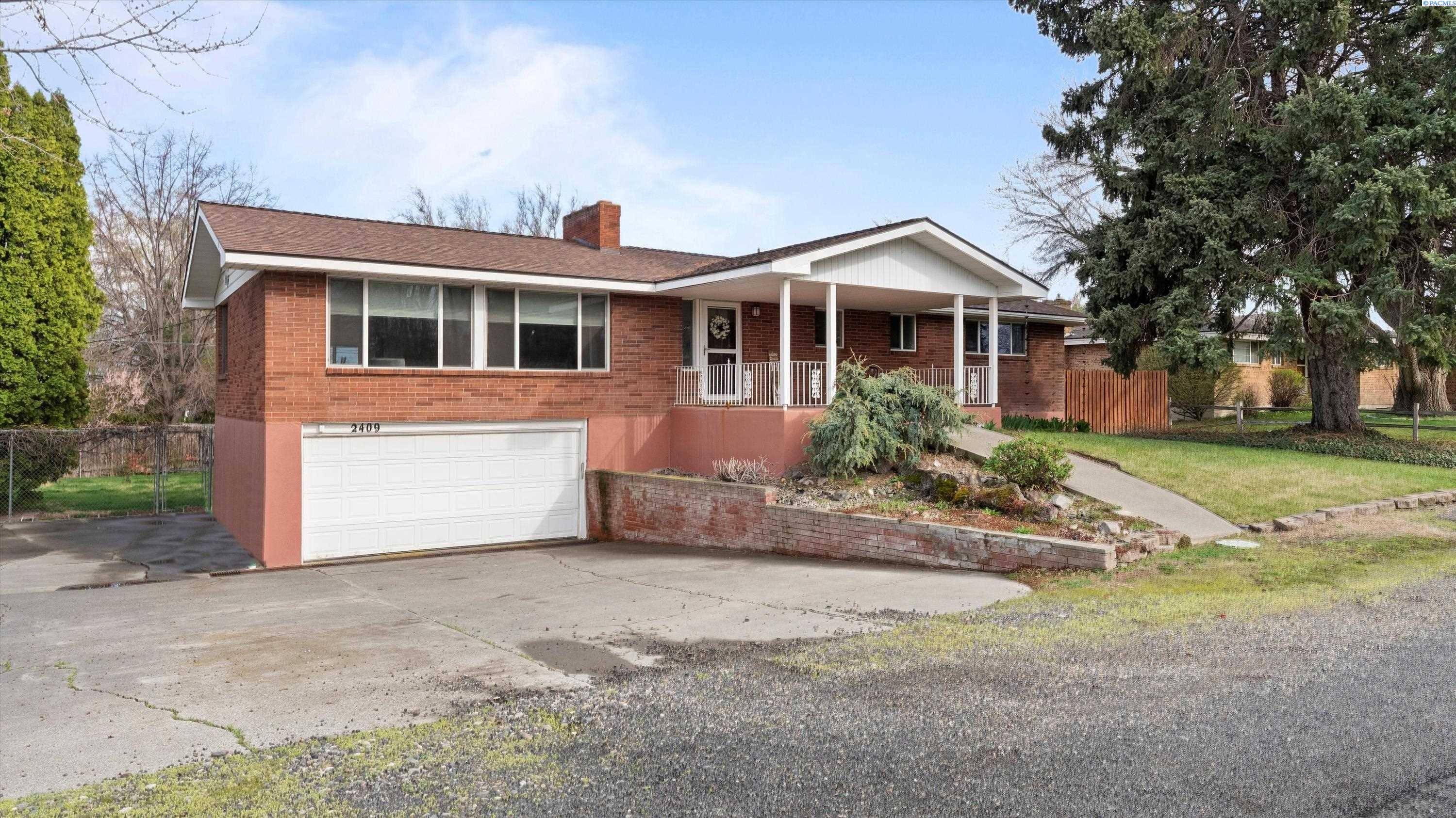 Kennewick, WA 99337,2409 S Fruitland St