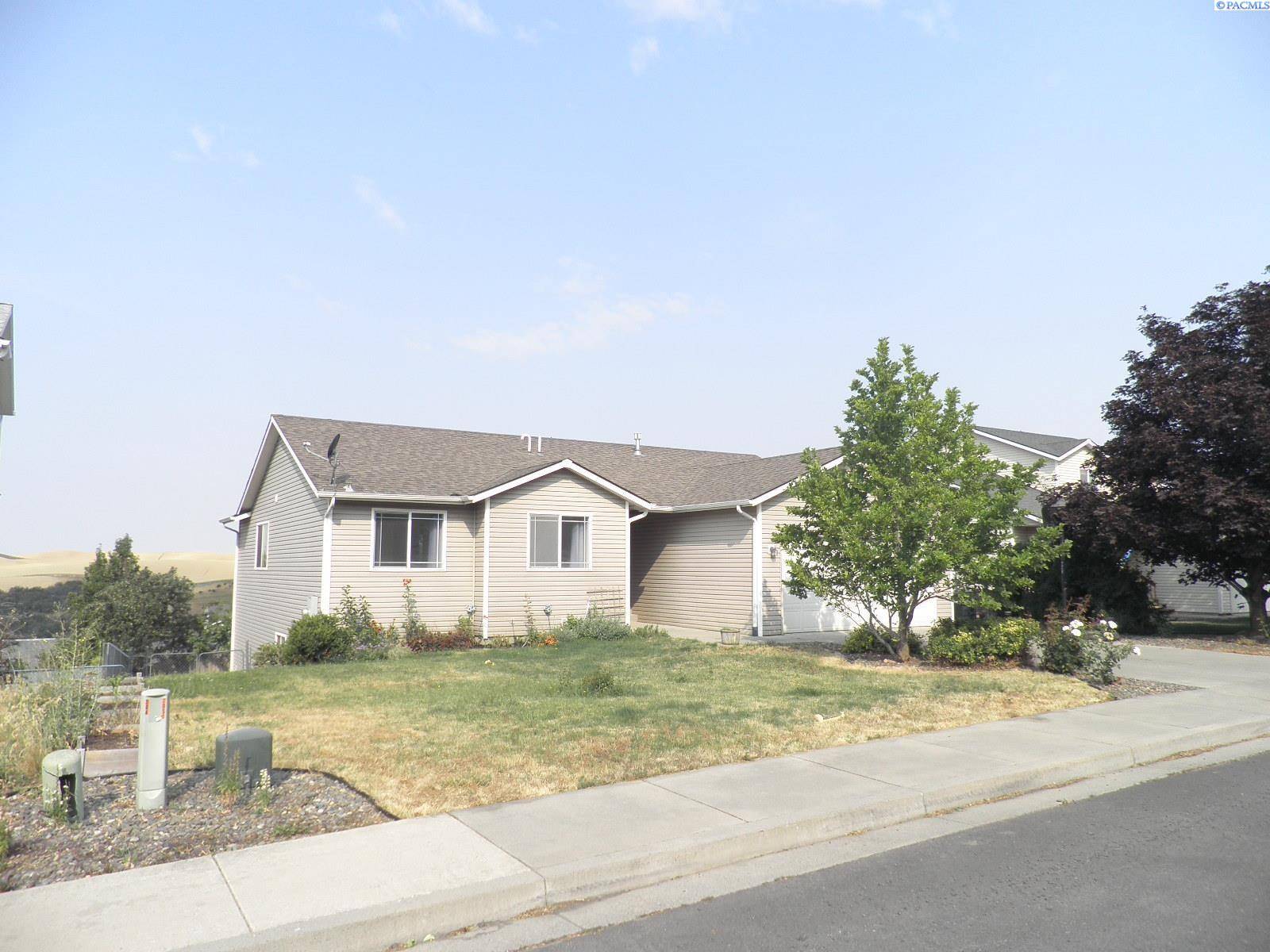Pullman, WA 99163,1915 NW Bella Vista