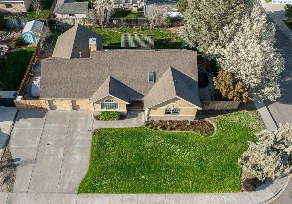 Kennewick, WA 99336,8924 W Metaline