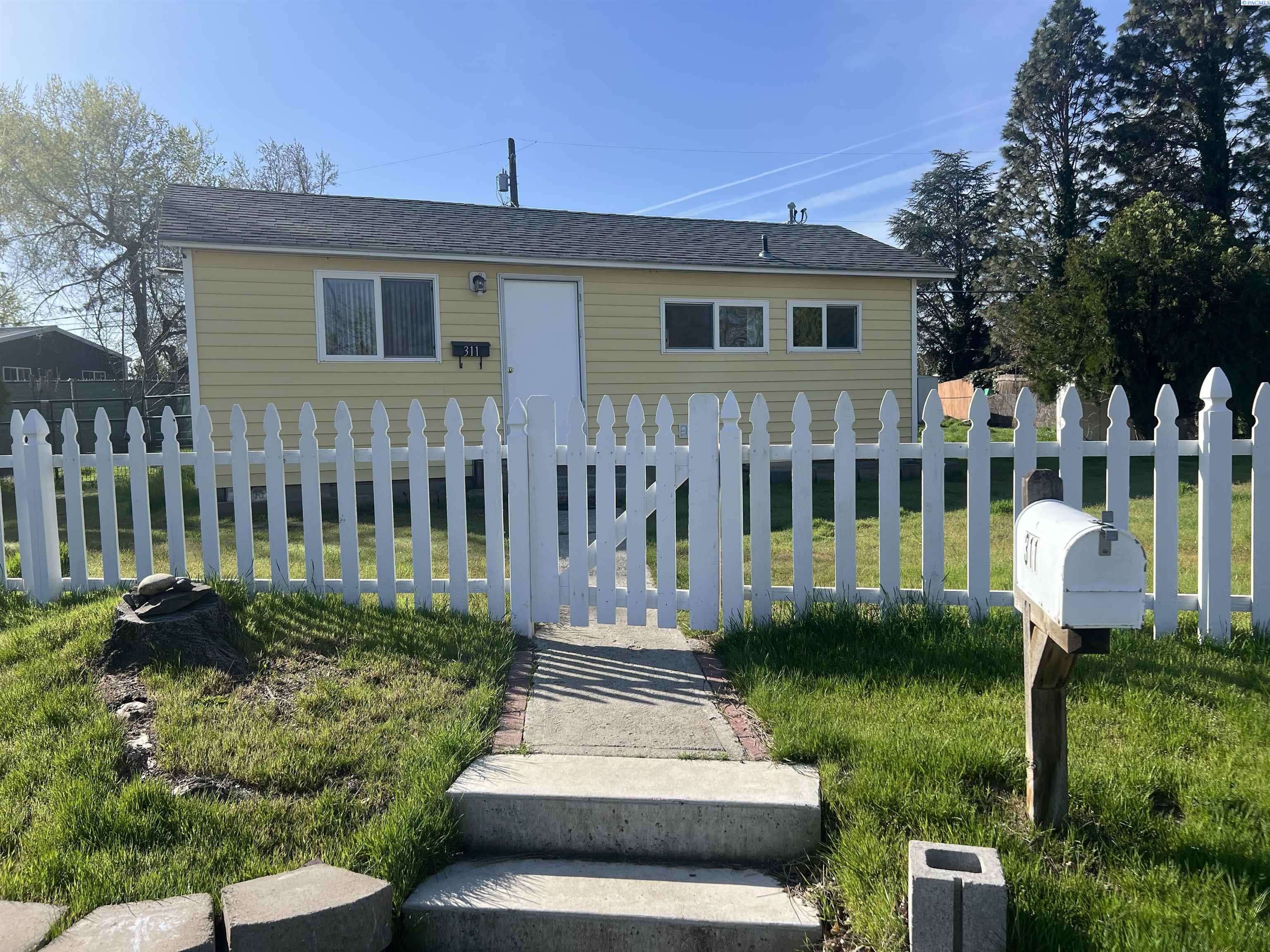 Richland, WA 99325,311 Sanford