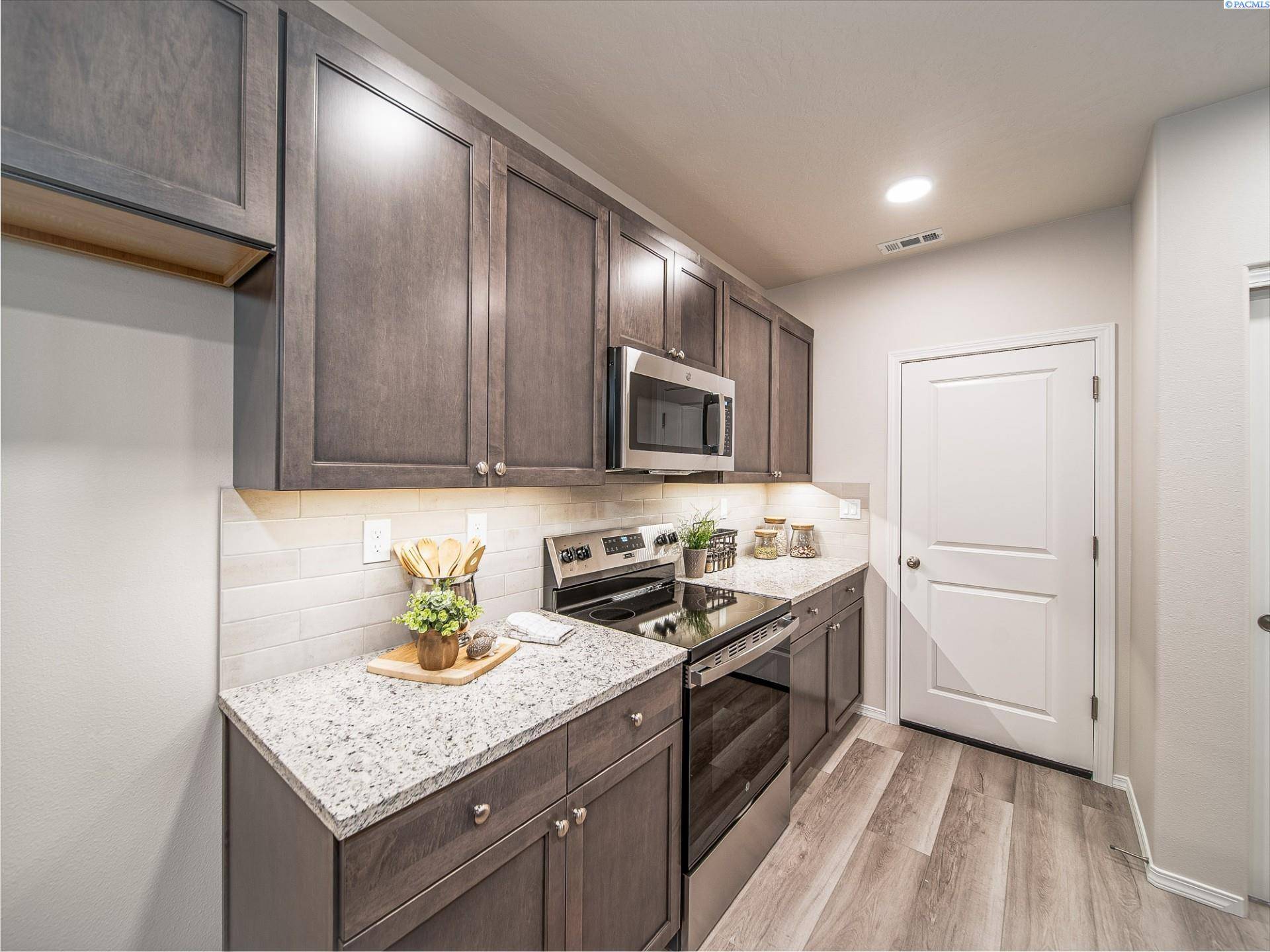 Richland, WA 99352,3800 Barbera St.