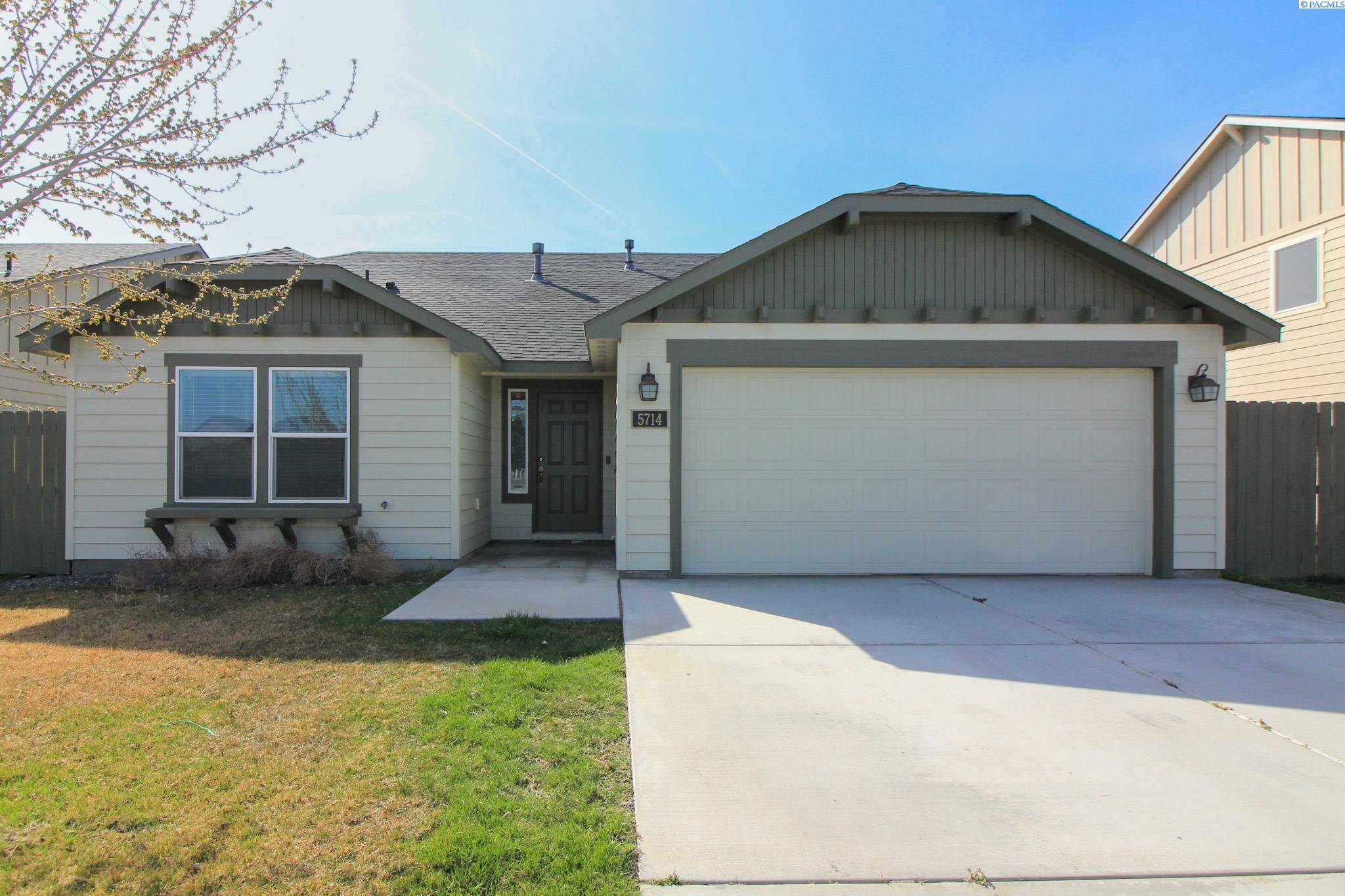 Pasco, WA 99301,5714 Rio Grande Lane