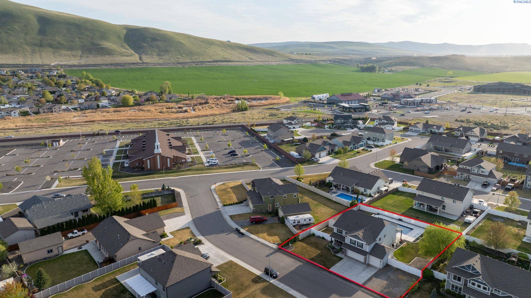 West Richland, WA 99353,3059 Sugarplumb Ave
