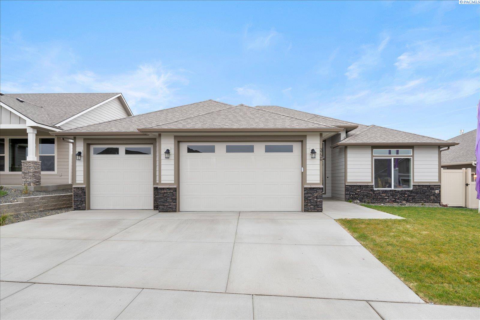 Kennewick, WA 99338,3698 S Wilson St