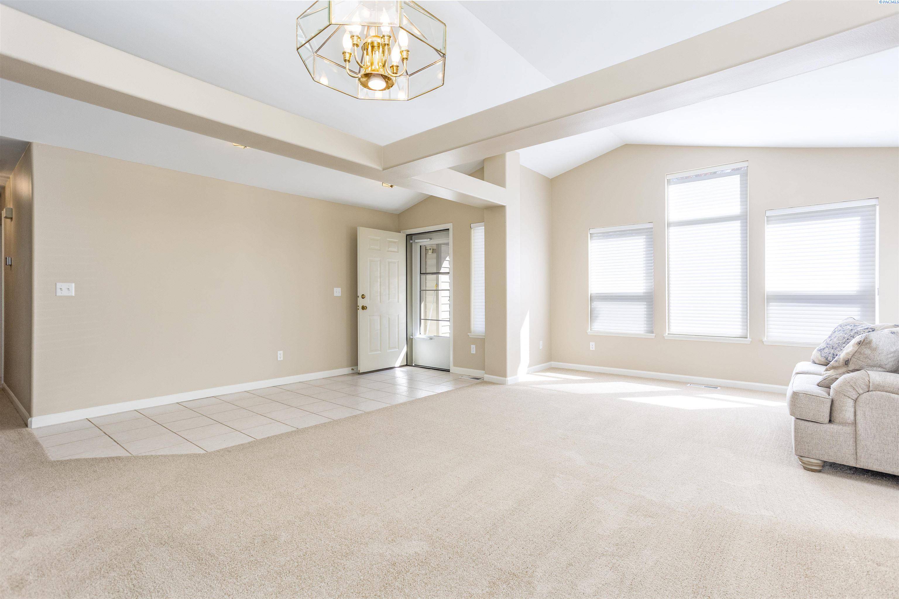 Kennewick, WA 99337,3516 S Fisher Ct