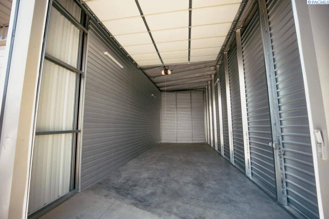 Richland, WA,903 W Curie Street