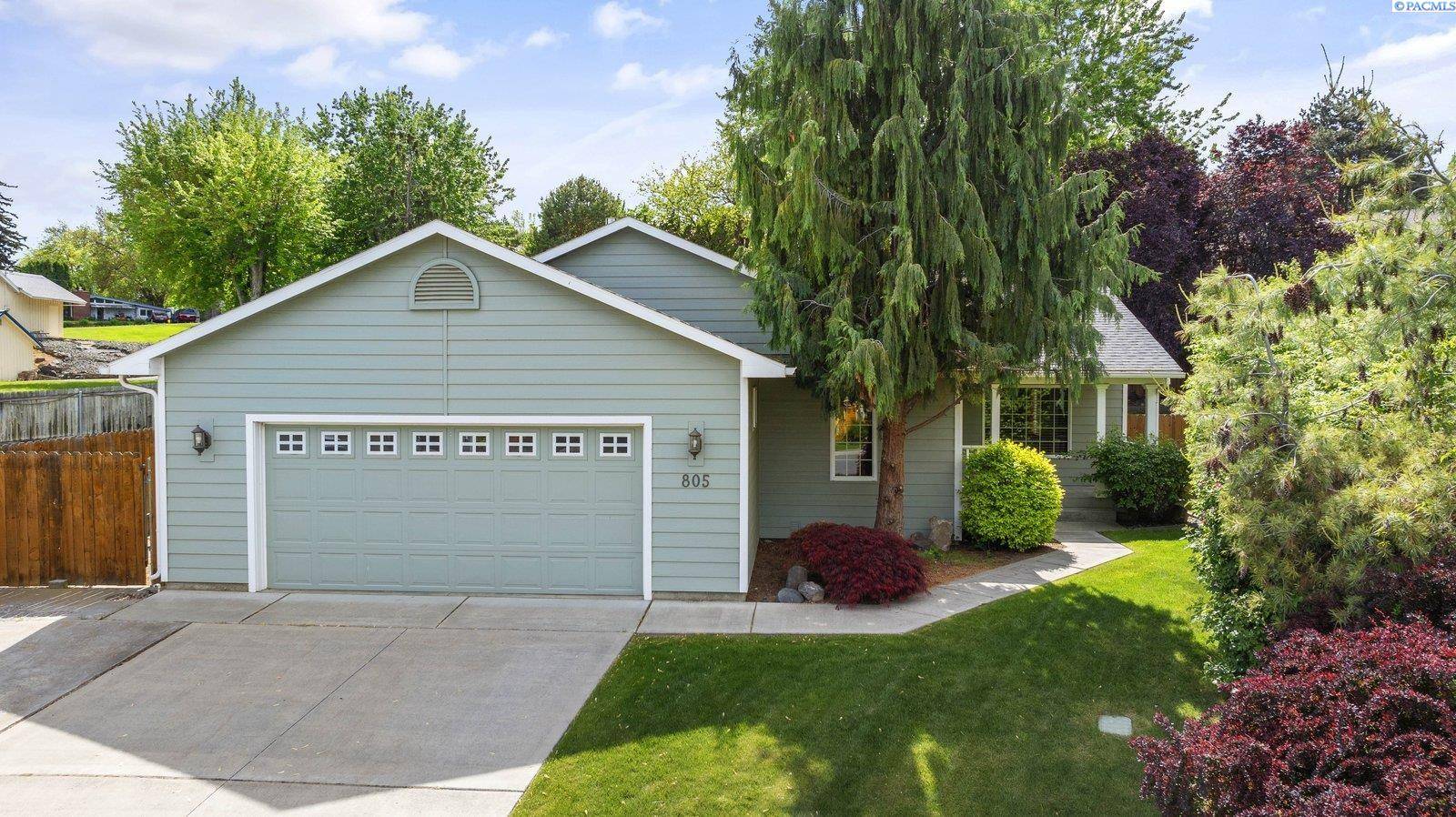 Kennewick, WA 99337,805 W 18th Court