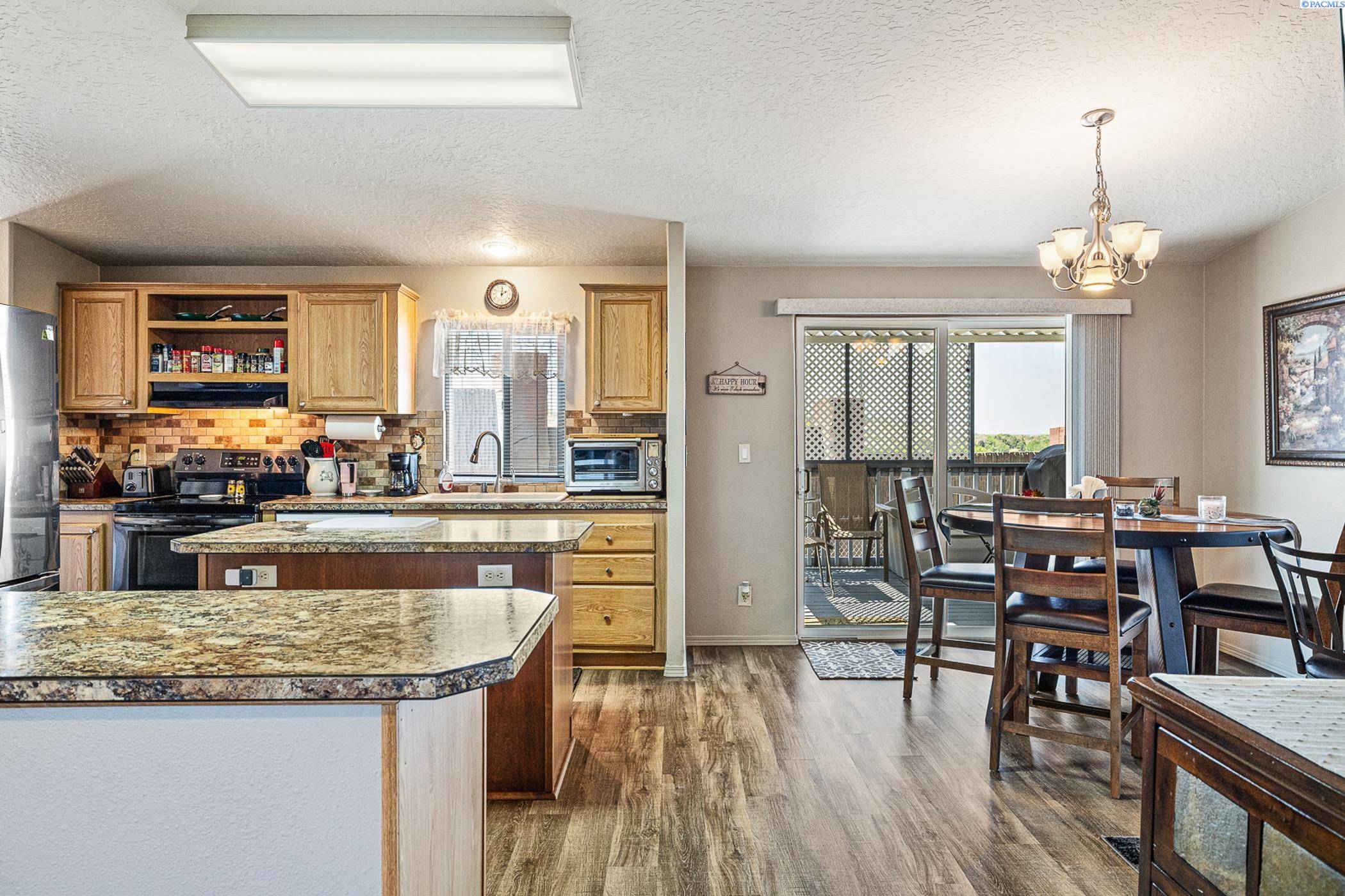 Richland, WA 99352,2492 Horizon View Ln