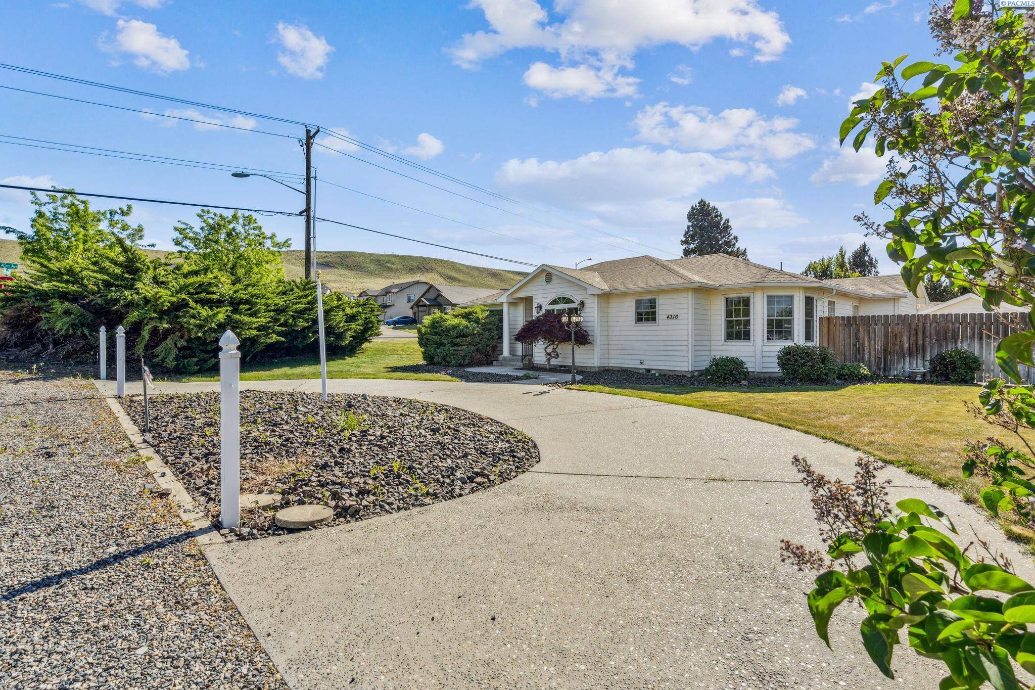 Kennewick, WA 99337,4316 S Vancouver