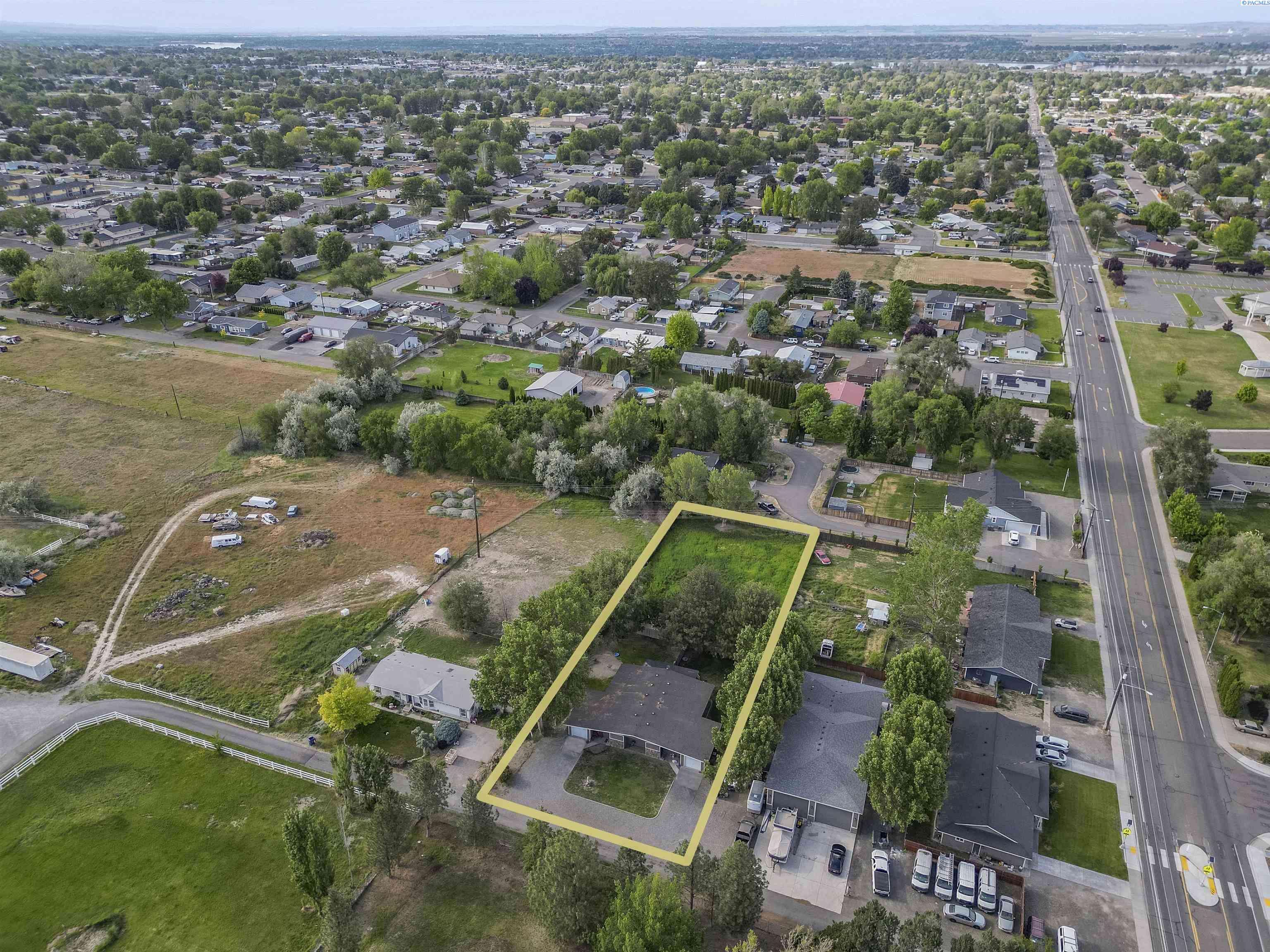 Kennewick, WA 99337,2214 S Olympia St
