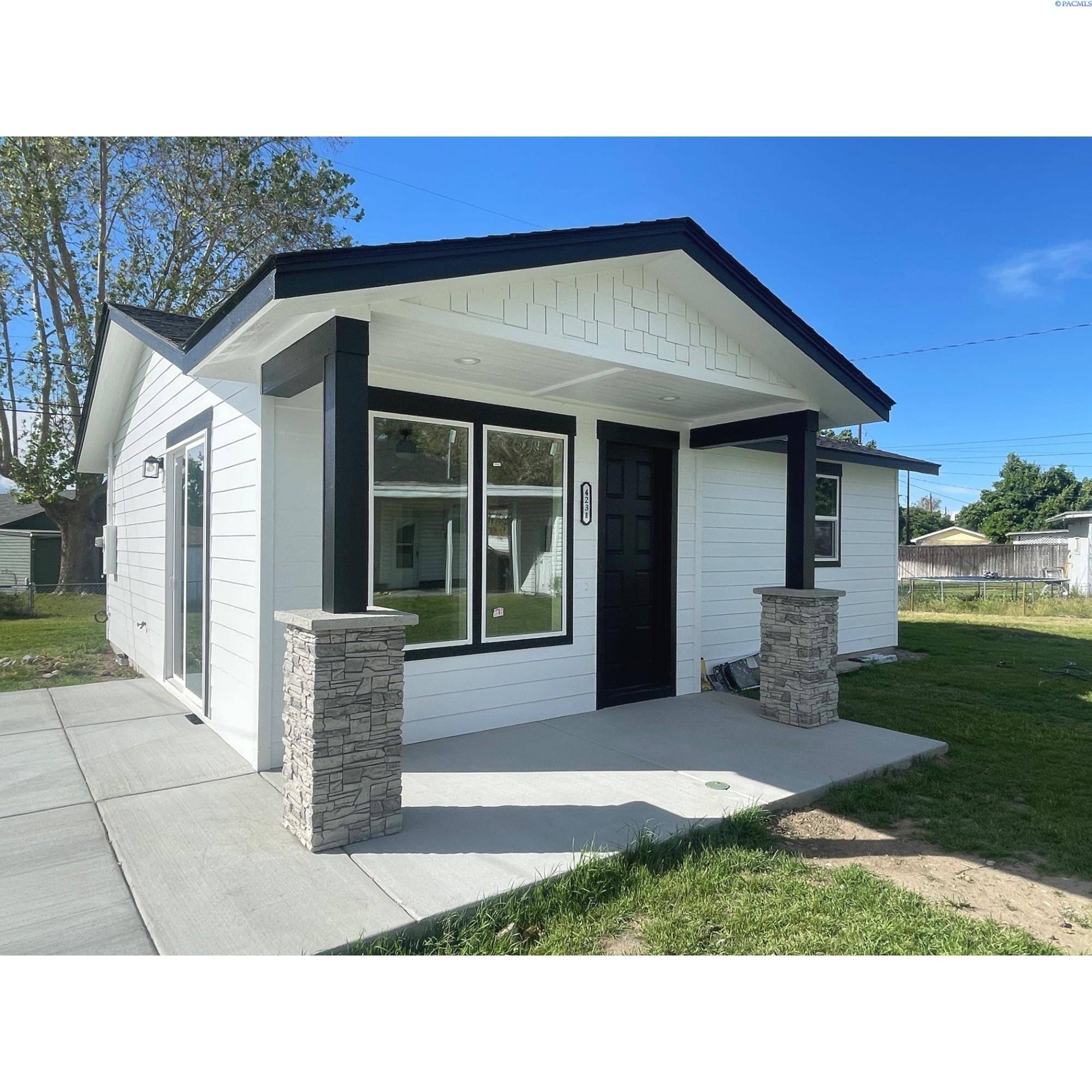 Richland, WA 99352,423-B Douglass