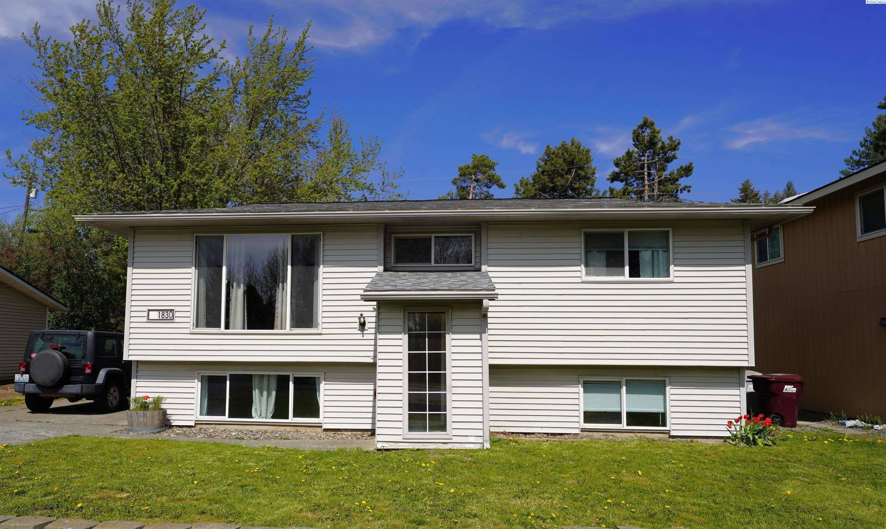 Pullman, WA 99163,1830 NW Hall Dr