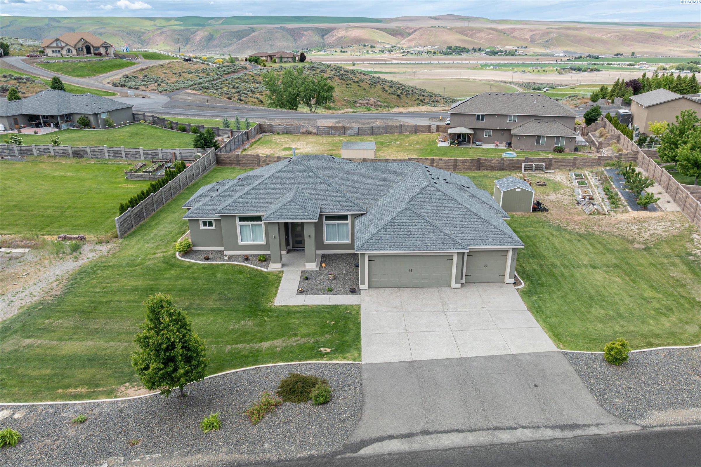 Kennewick, WA 99338,76101 E Timothy Lane