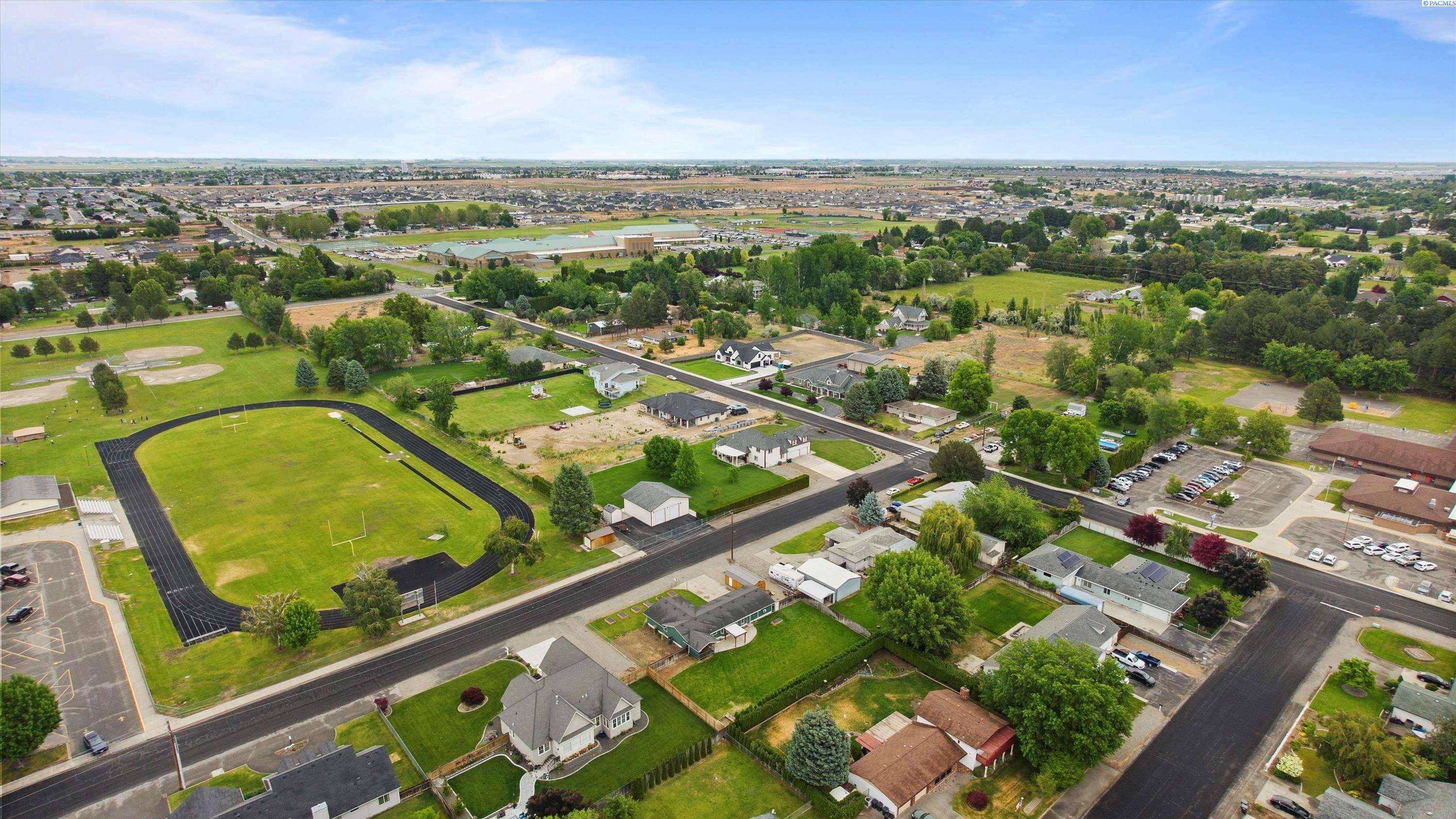 Pasco, WA 99301-1659,8504 W Livingston Rd