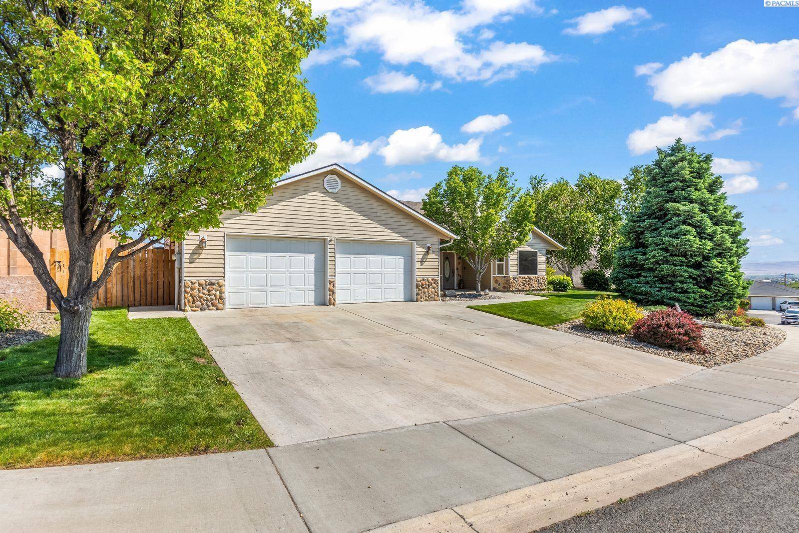 Sunnyside, WA 98944,1335 W Grandview Ave