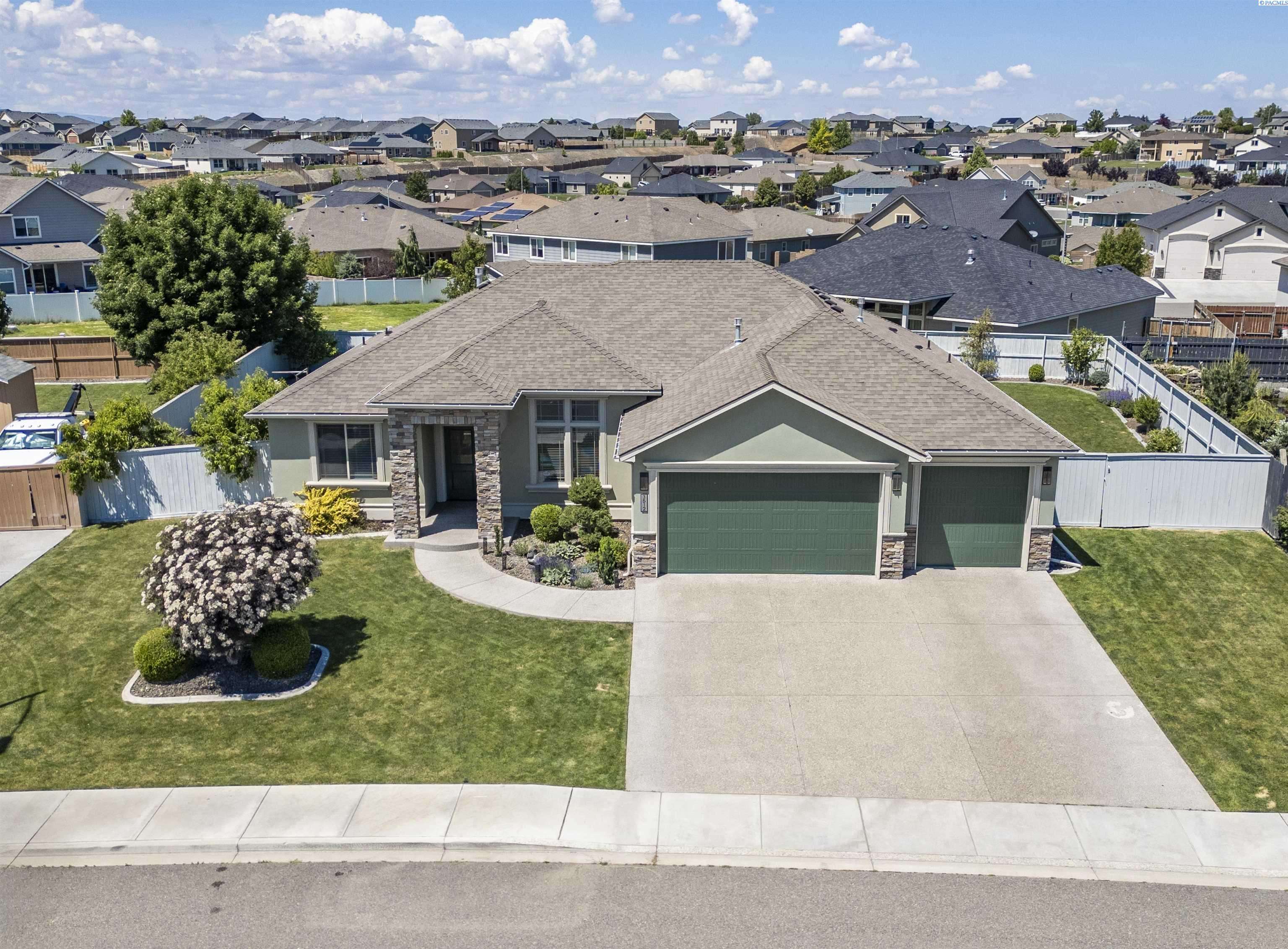 Pasco, WA 99301,3512 El Paso Drive