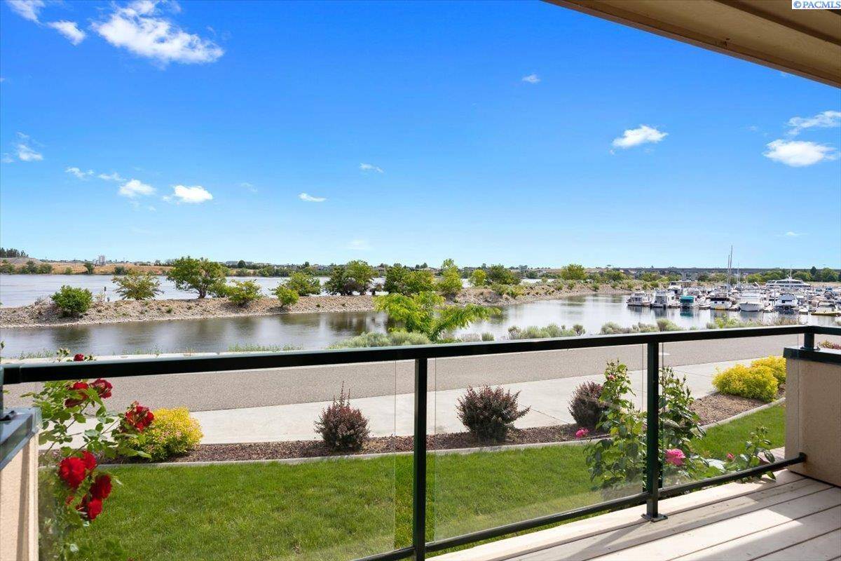 Richland, WA 99352,300 Columbia Point Drive
