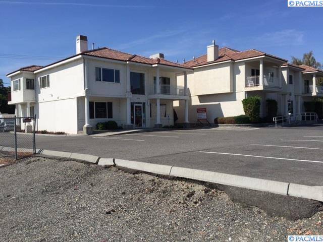 Kennewick, WA,1715 W Kennewick Ave