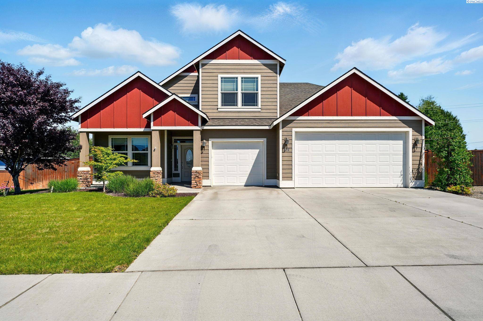 West Richland, WA 99353,626 Pinnacle Drive