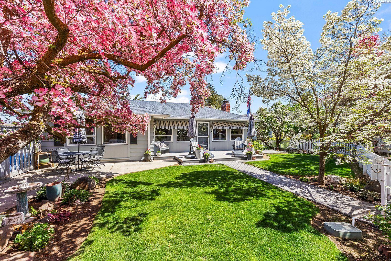 Yakima, WA 98902,119 Park Avenue