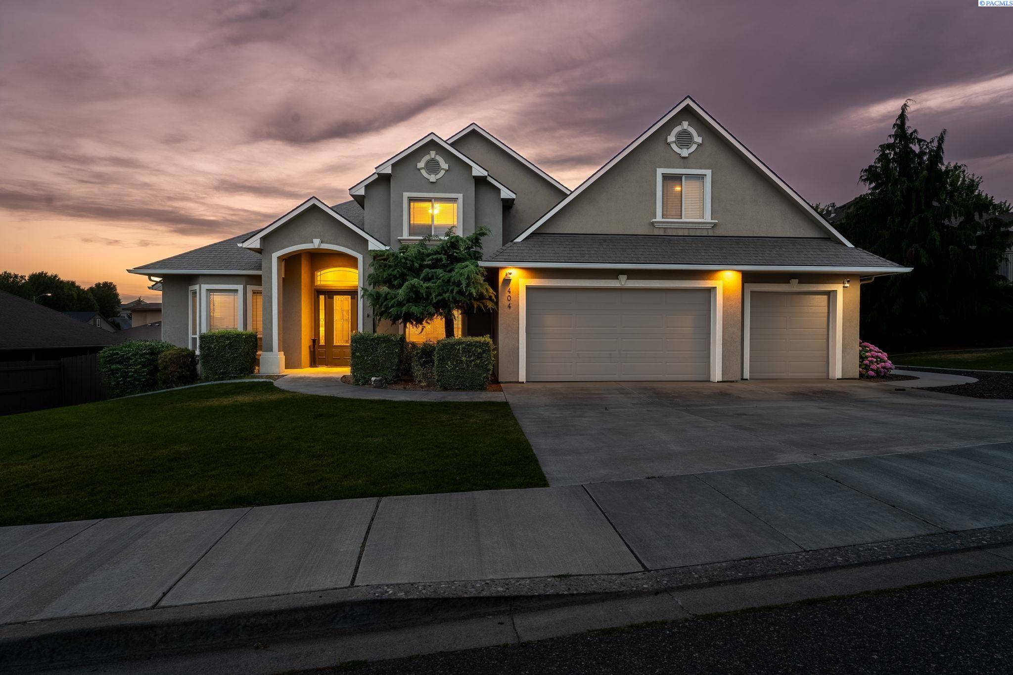 Kennewick, WA 99336,404 S Montana St