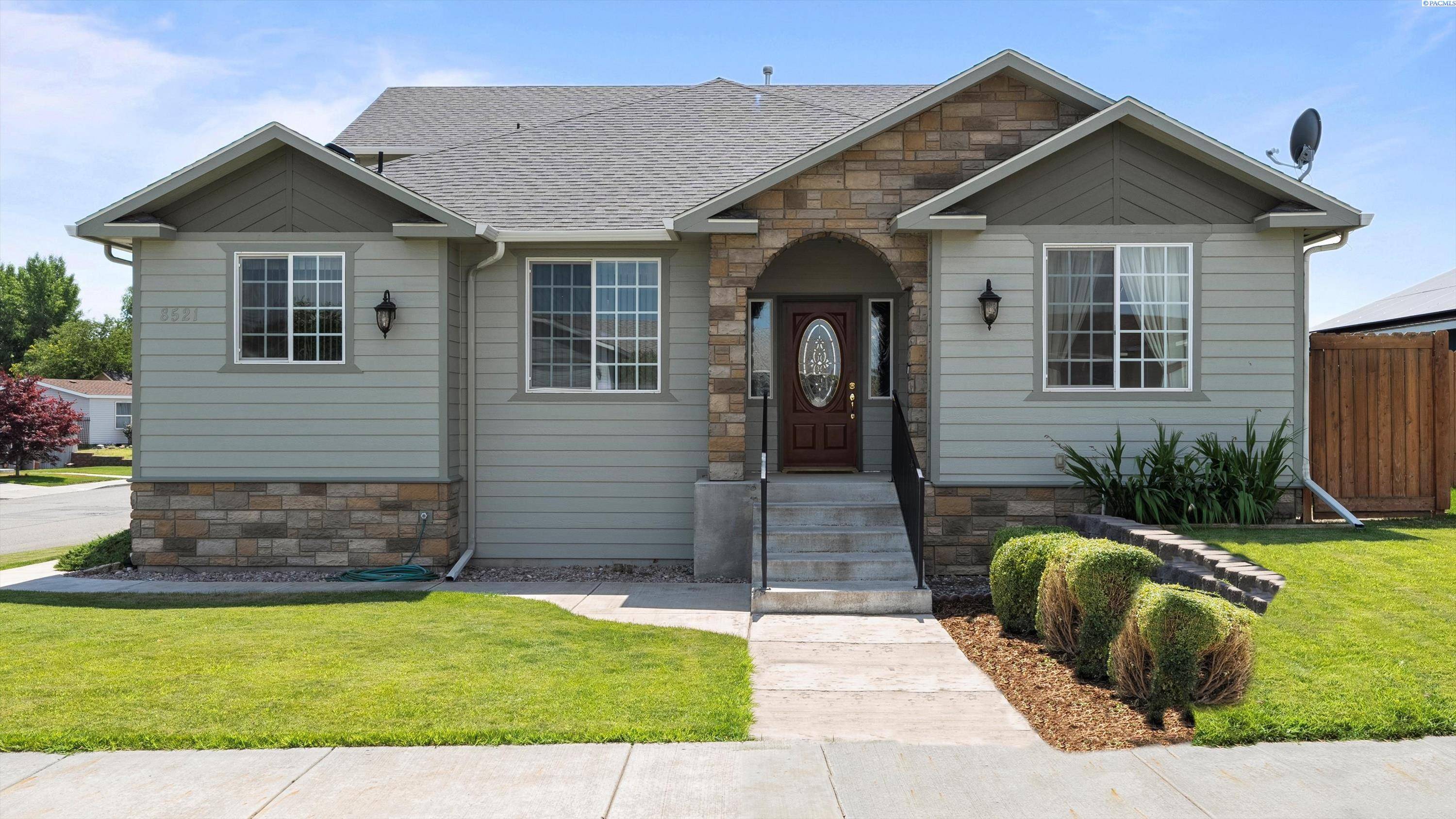 Kennewick, WA 99336,8521 W Canyon Ave