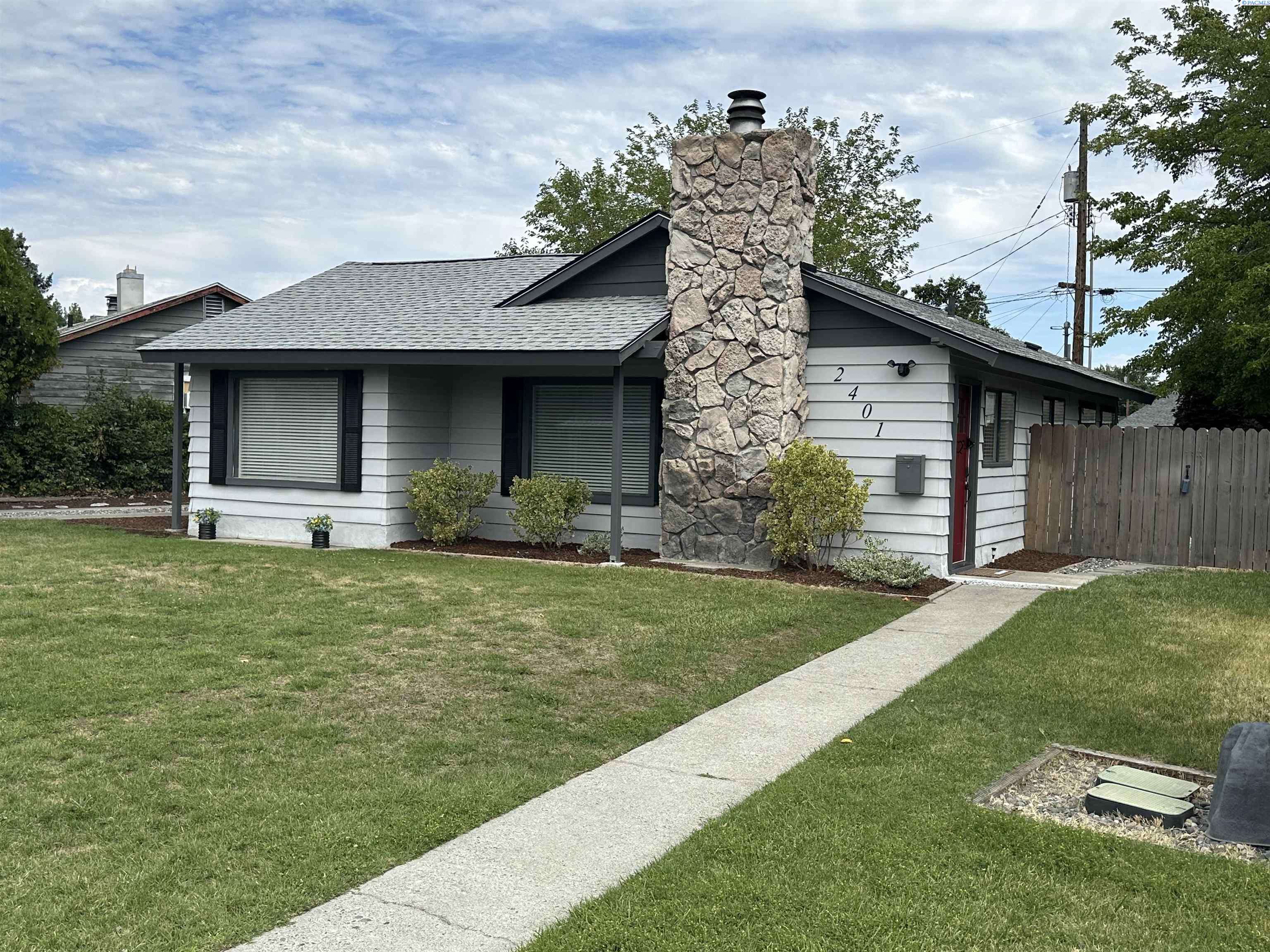 Richland, WA 99352,2401 Camden Street