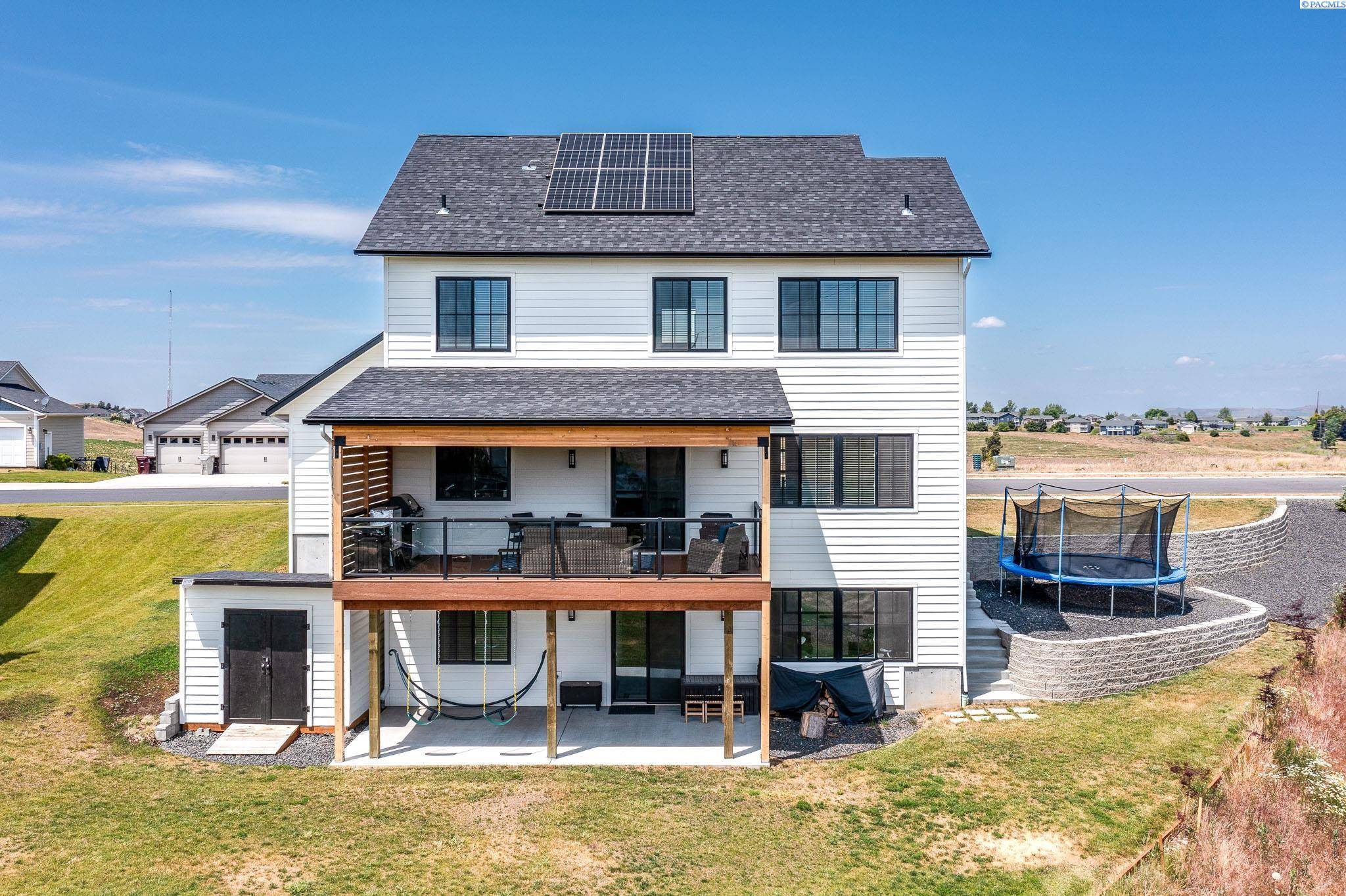 Pullman, WA 99163,1325 SW Panorama Drive