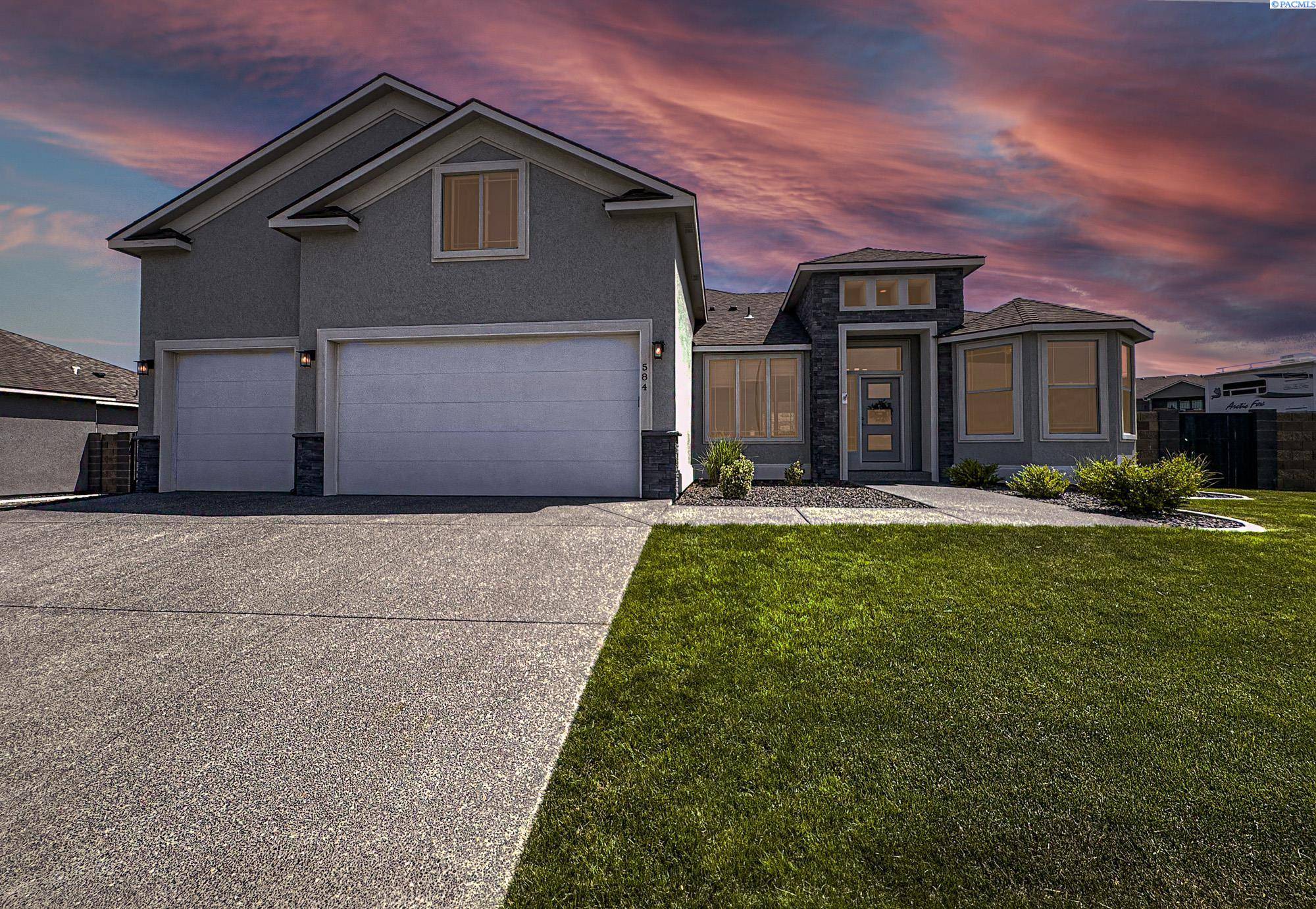 West Richland, WA 99353,584 Thebes St