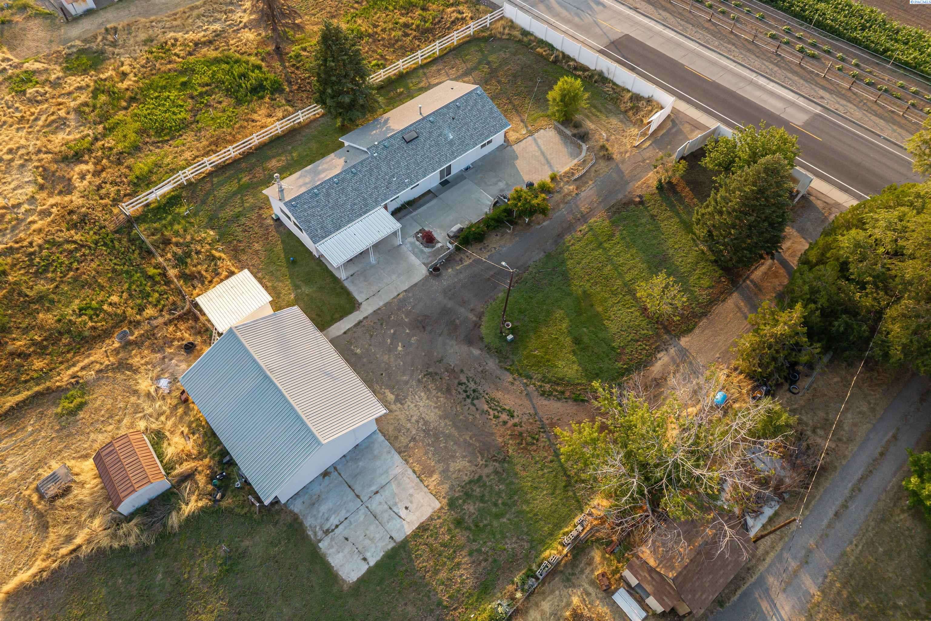 Kennewick, WA 99337,222905 E Bowles Road