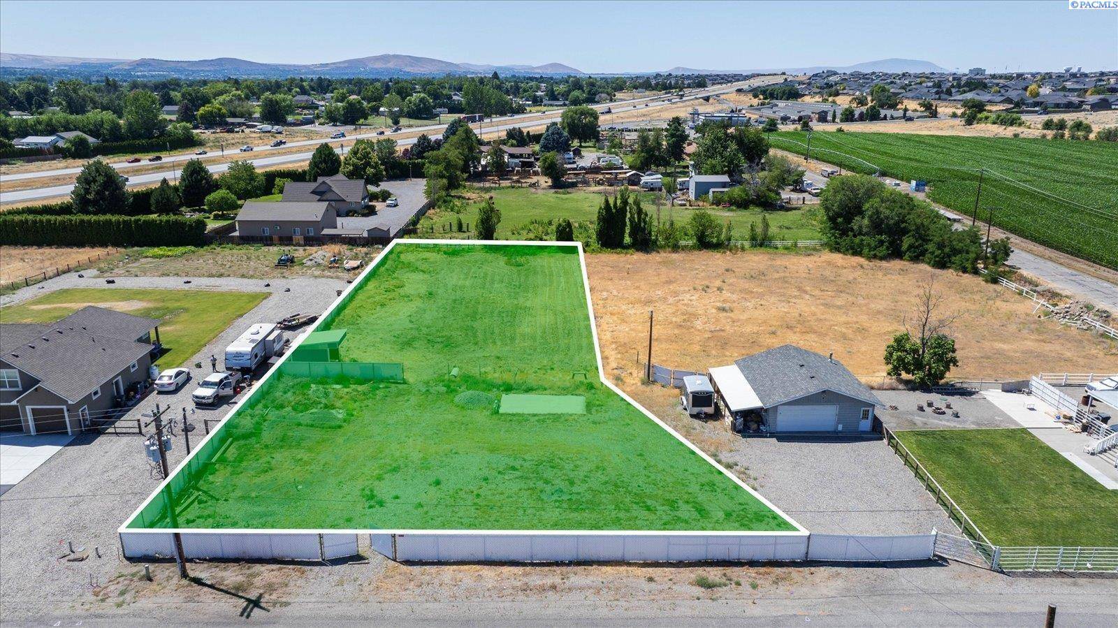 Pasco, WA 99301,3002 Road 40
