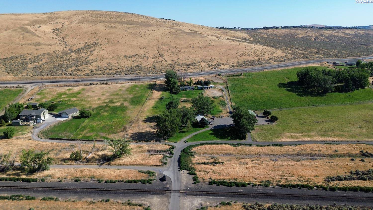Kennewick, WA 99338,25440 S 823 Pr Se