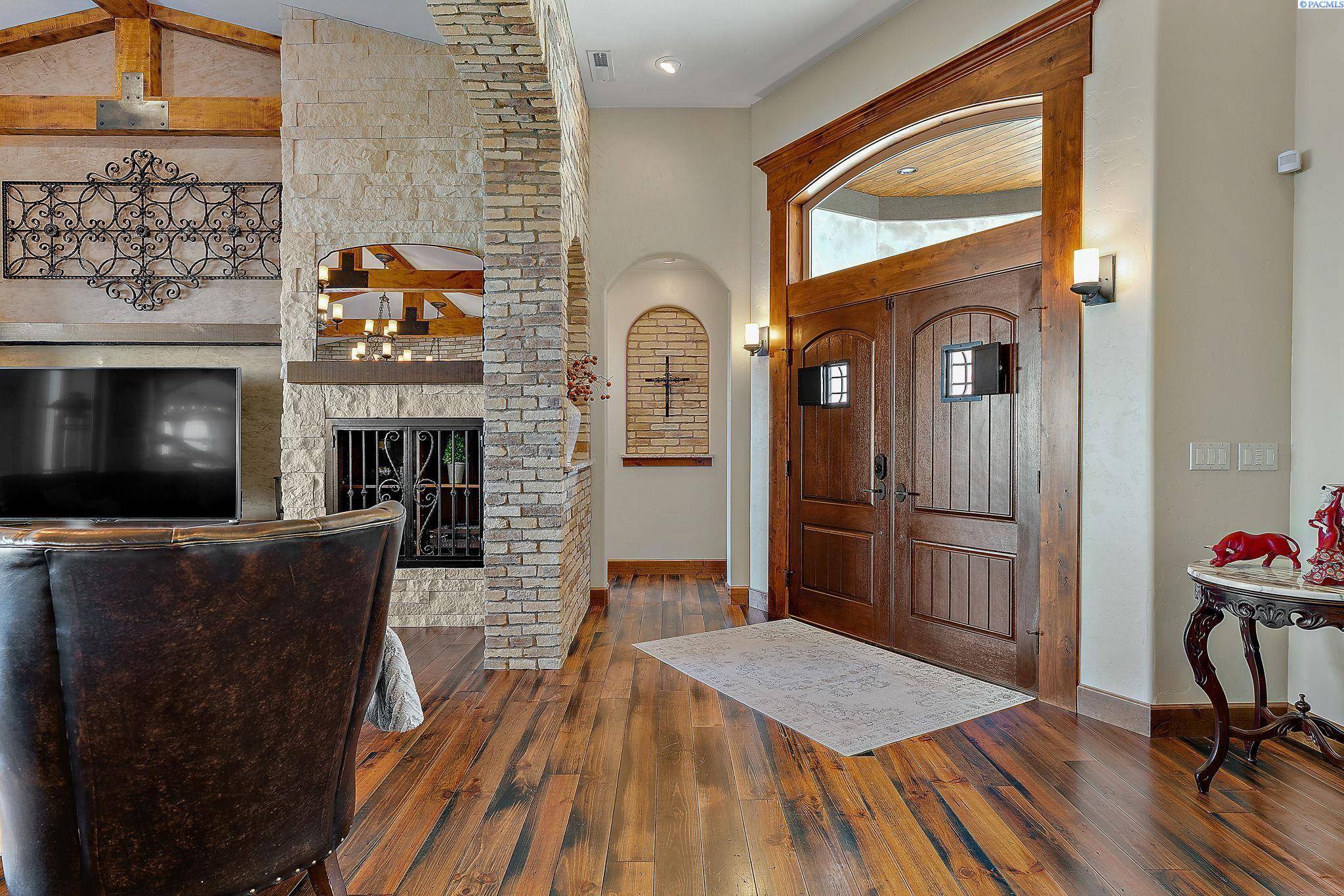 Richland, WA 99352,1953 Gala Way