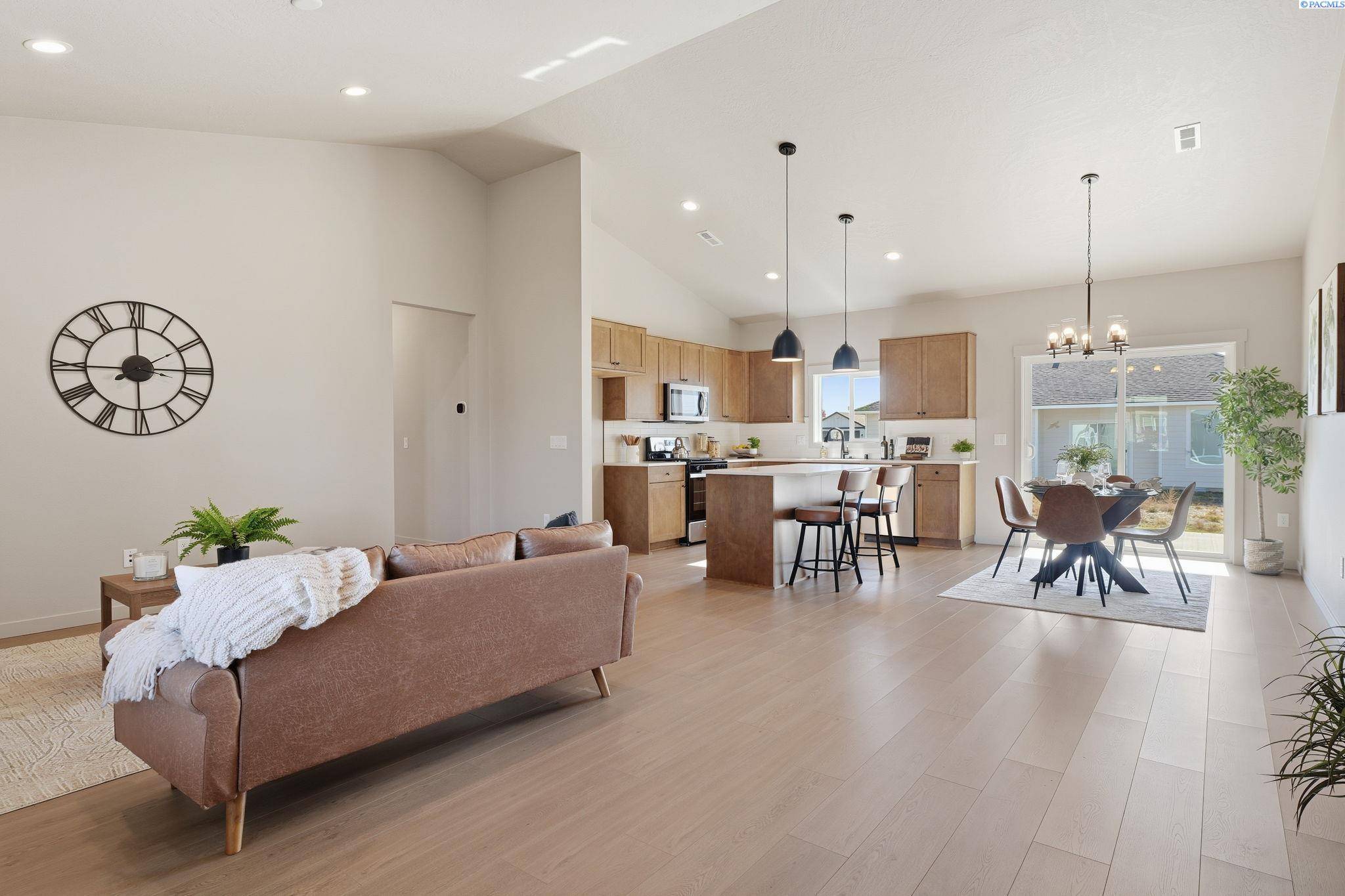 Pasco, WA 99301,8502 Ashen Drive